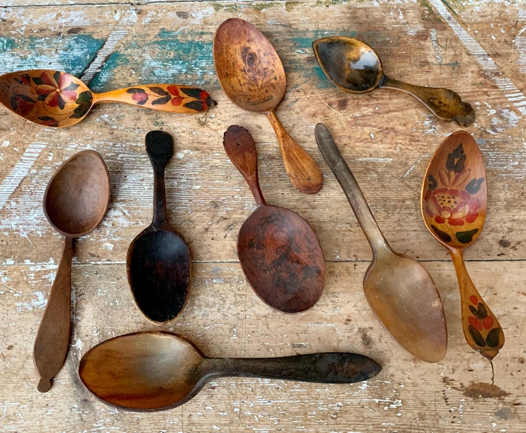 Set of 9 Different Pieces 19th Century Hand Carved Spoons For Sale at
