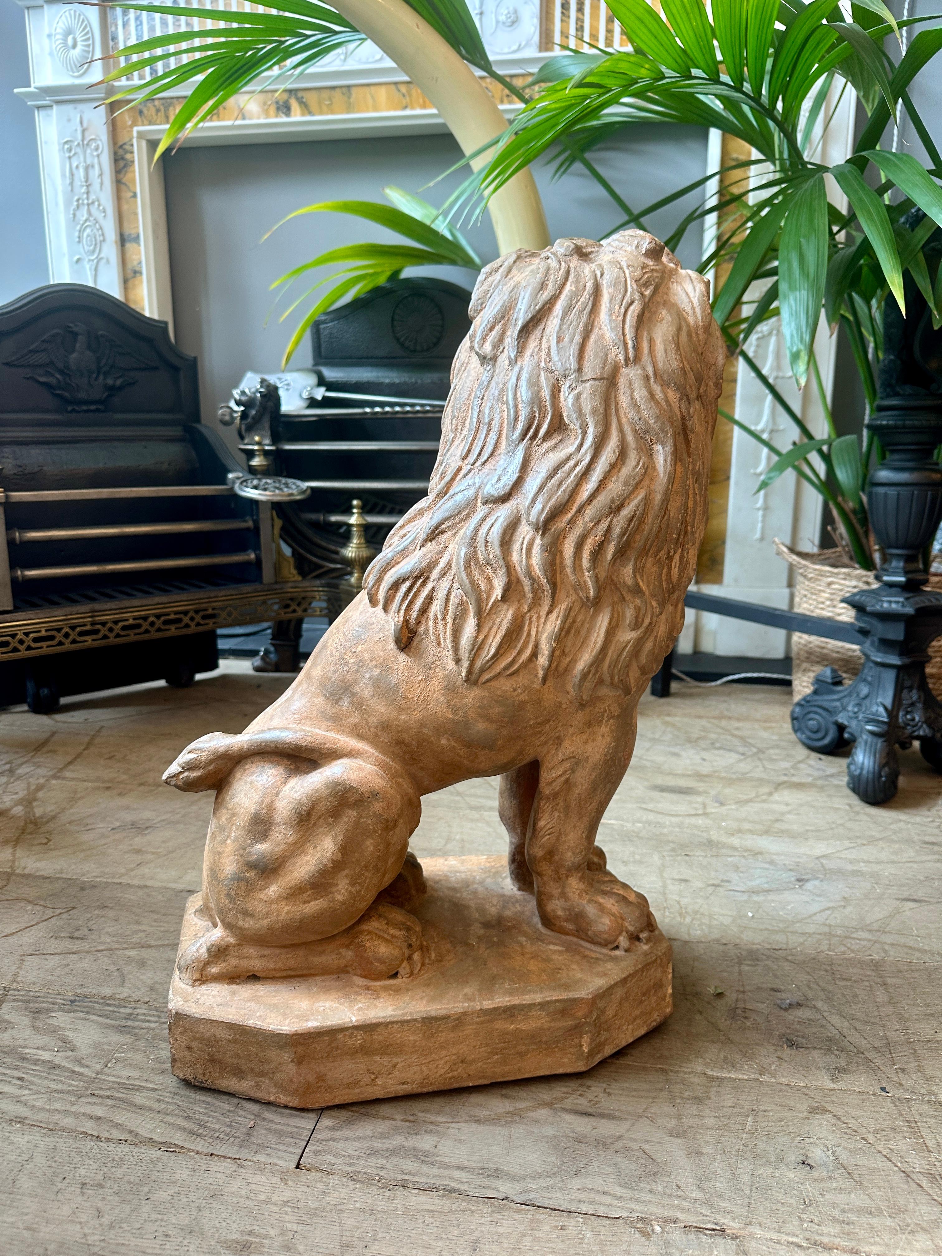 A Set Of Antique 19th C Terracotta Lion Sculptures im Angebot 5