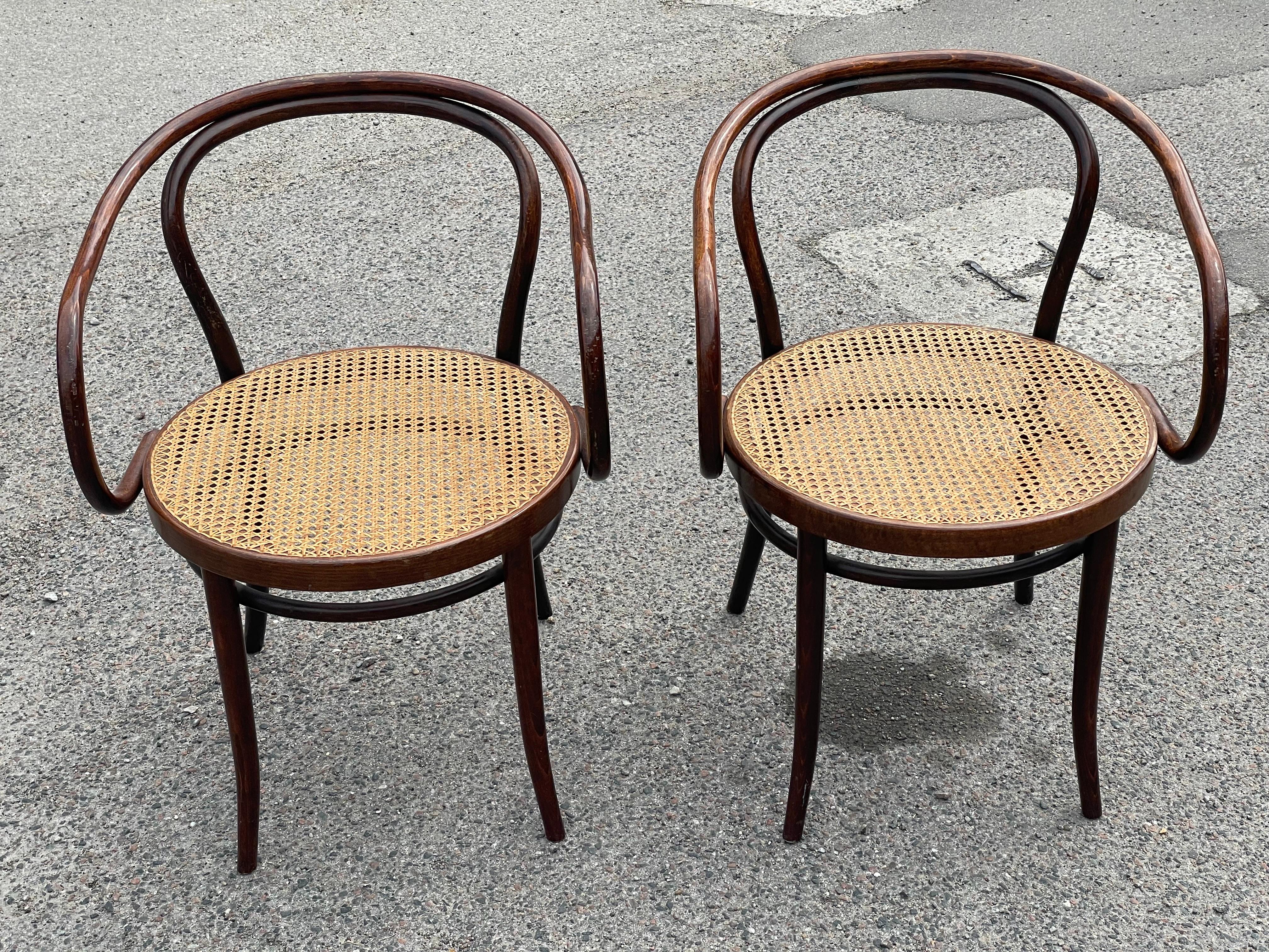 Set of Armchairs Designed by Thonet and Manufactured by Ligna in the 1950s For Sale 2
