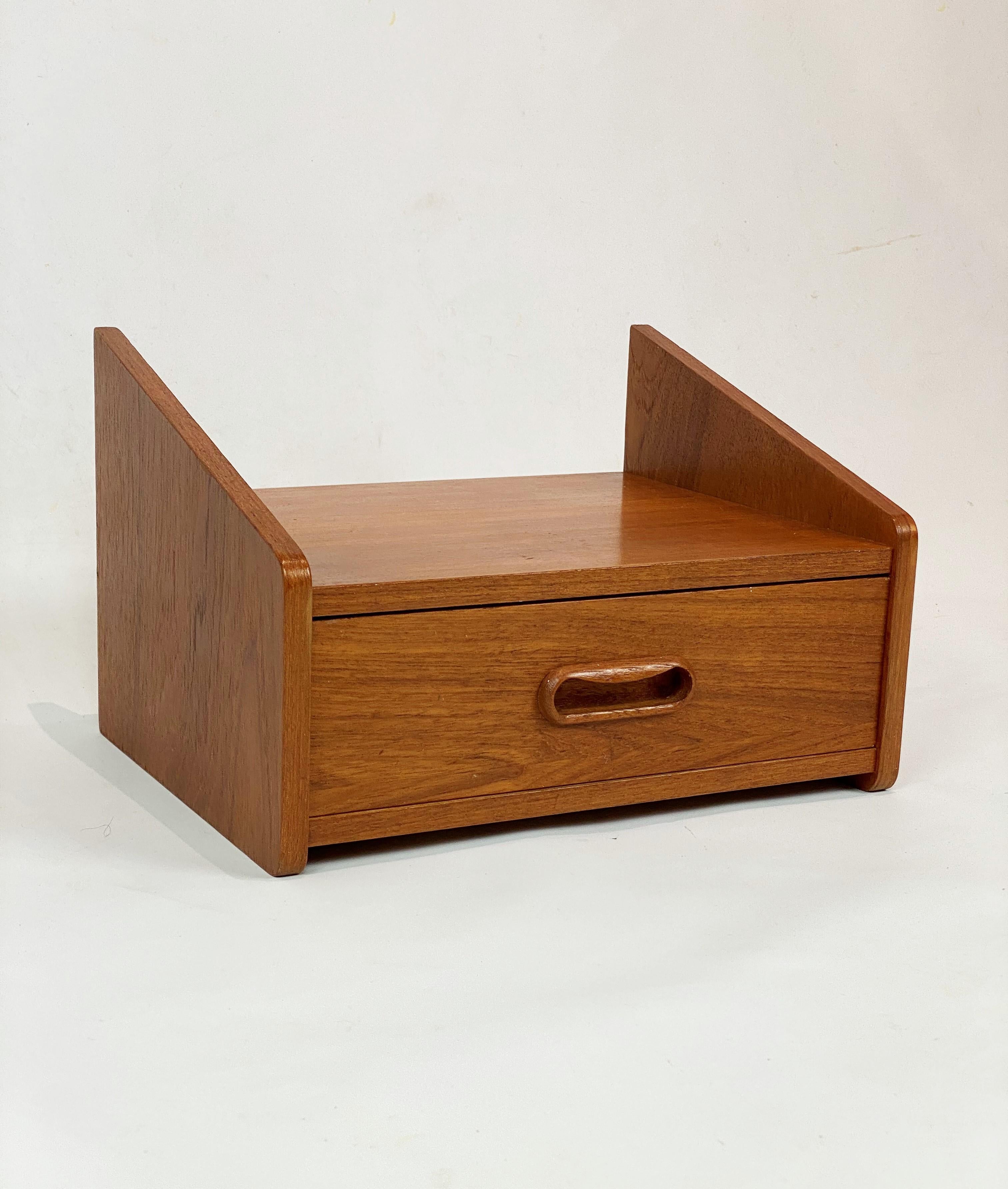 Set of Bedside Tables with Drawer in Teak of Danish Design, 1960s In Good Condition In Lejre, DK