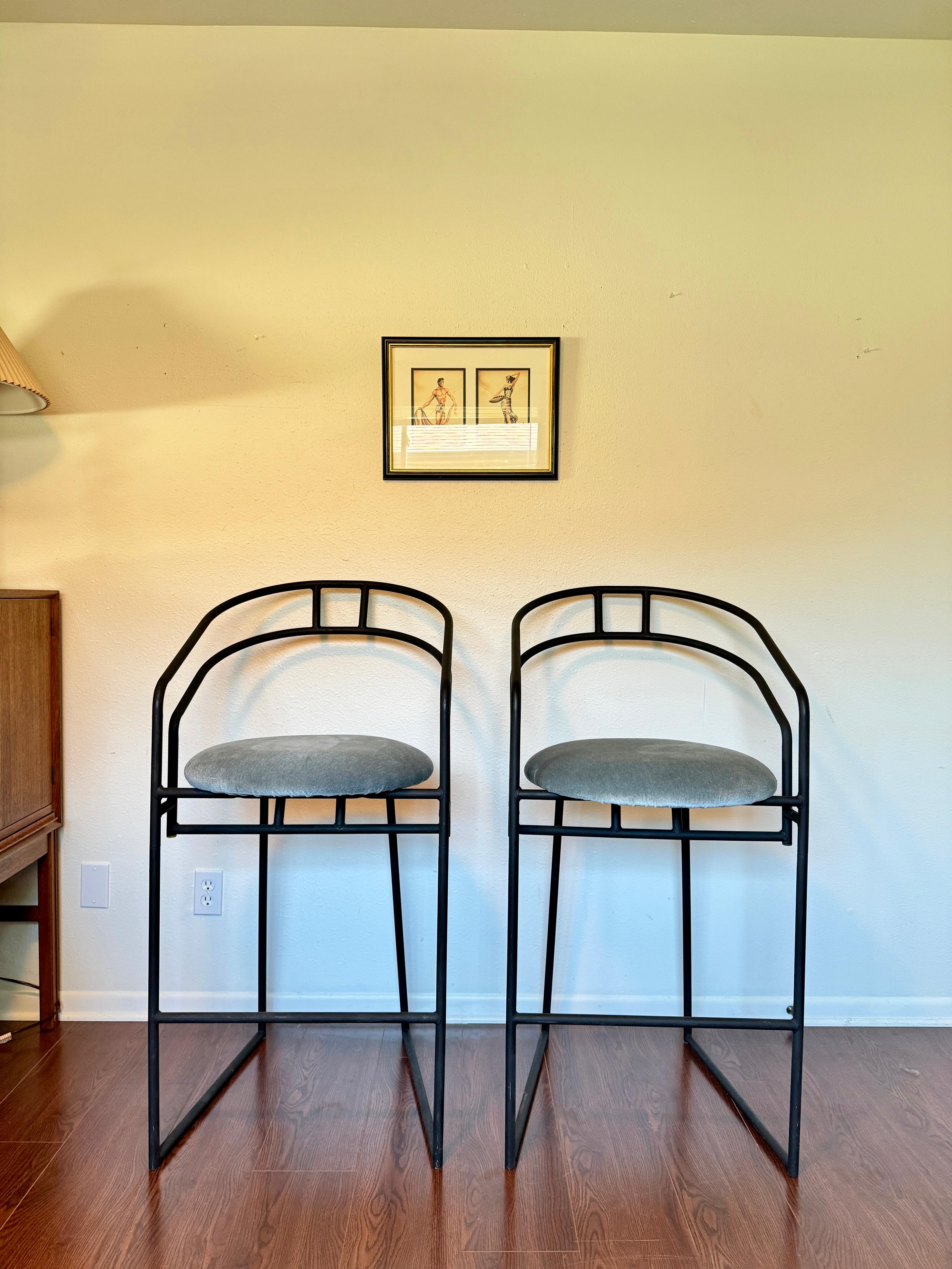 A set of Black Post Modern barstools by Cali-Style, circa 1980s For Sale 7