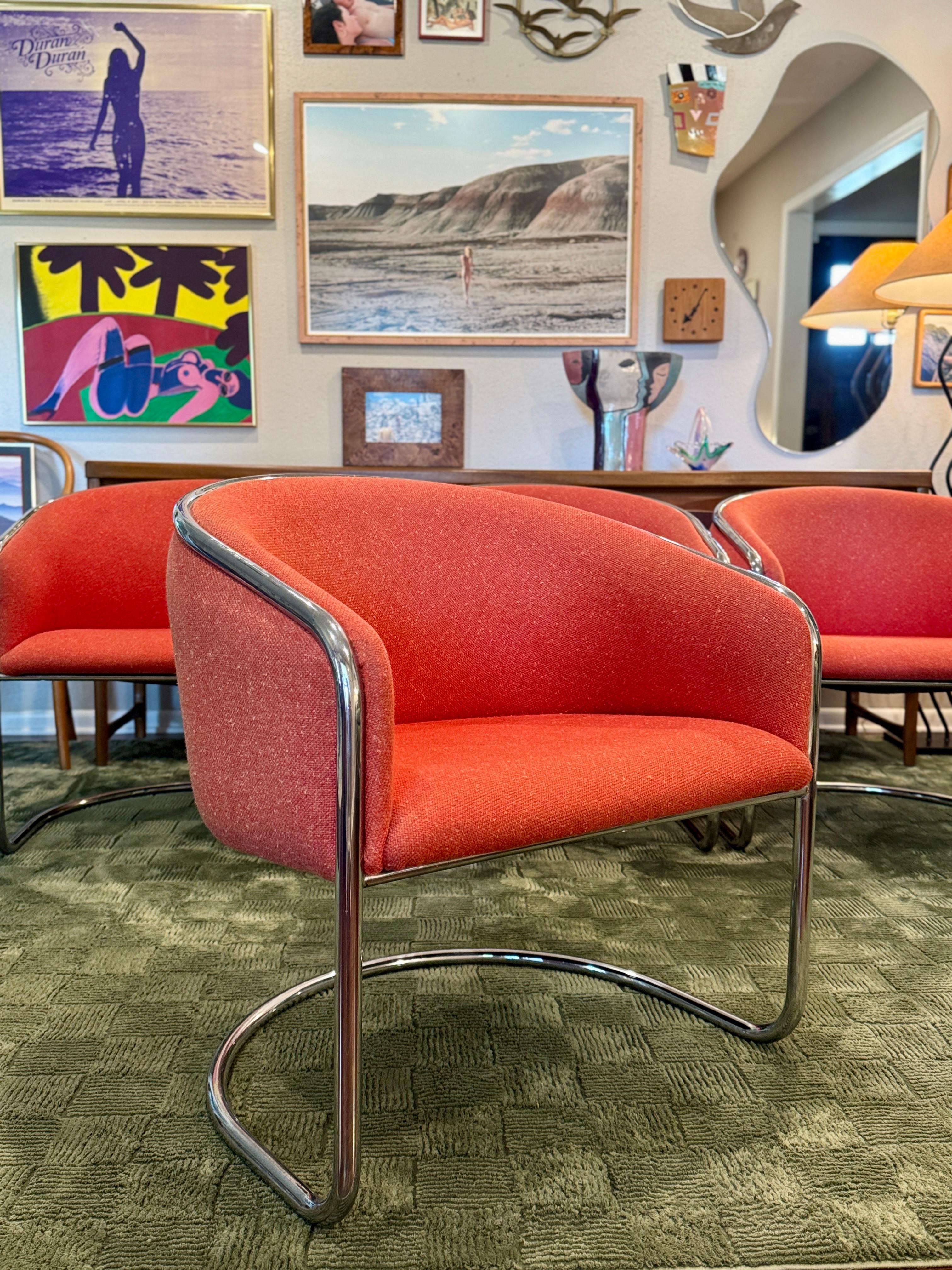 Ensemble de 2 fauteuils club chromés en porte-à-faux Anton Lorenz pour Thonet en vente 1