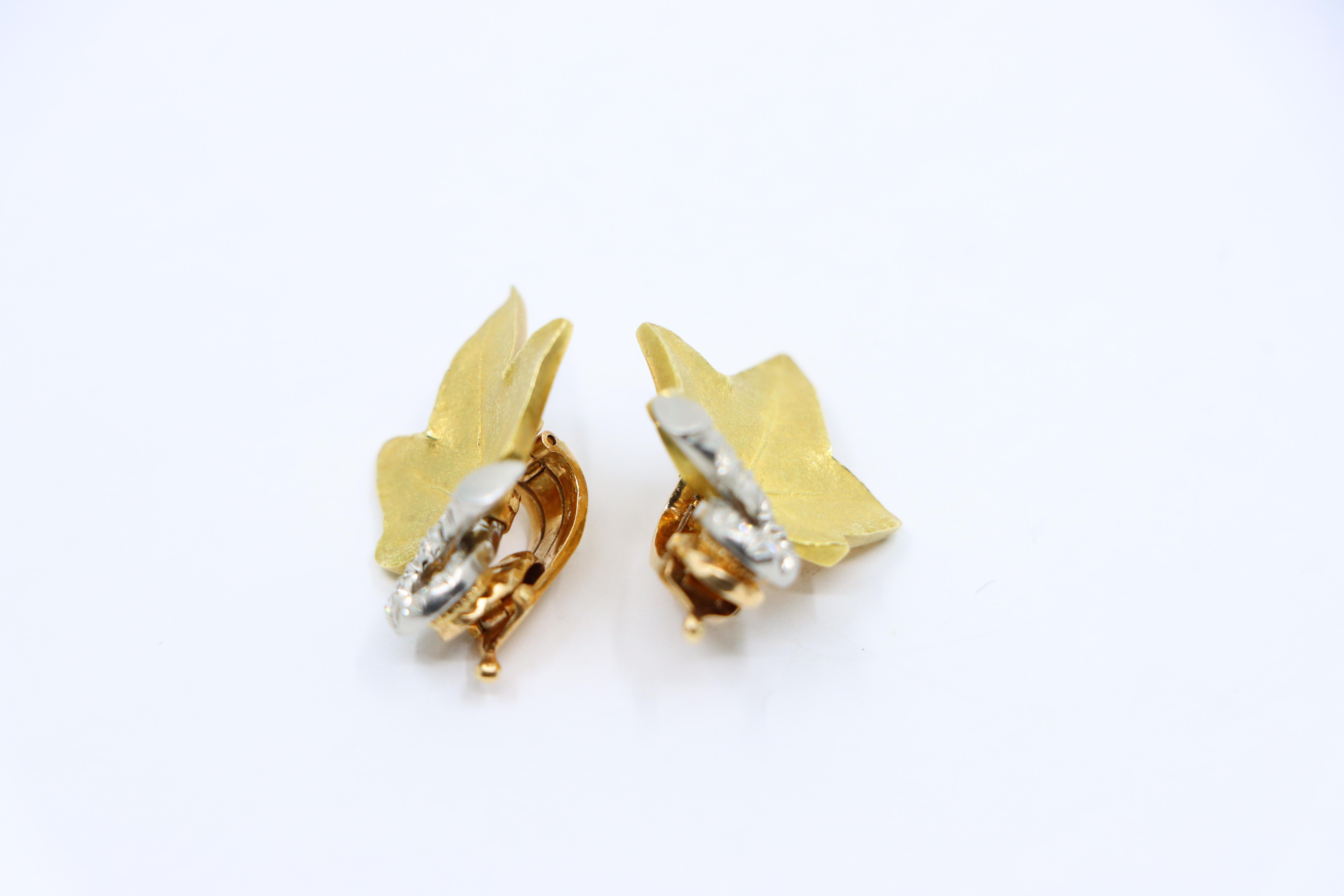 A set of Cartier 18K Gold Platinum Diamond Maple Leaf Earrings For Sale 7