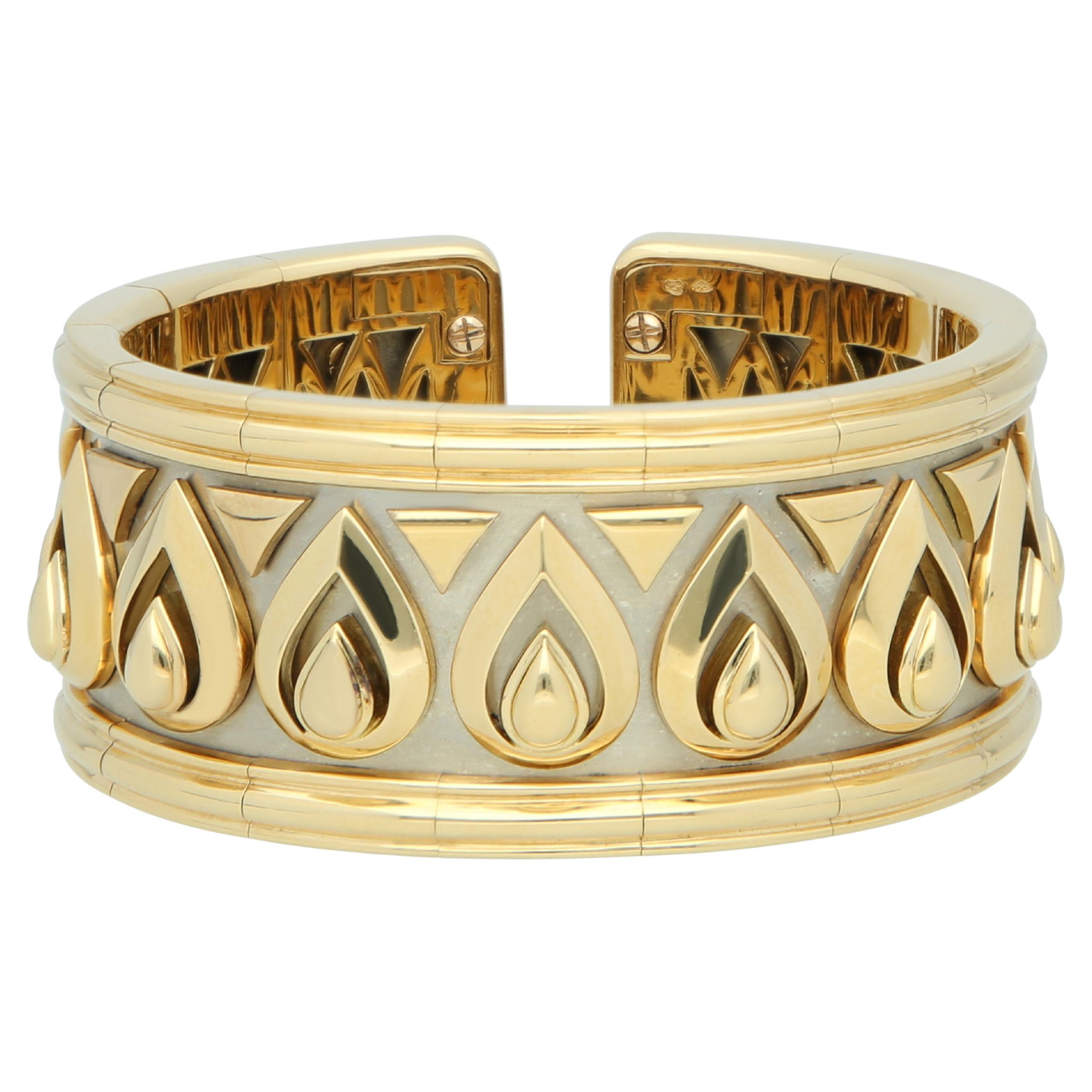 A set of Cartier Tanjore 18K yellow gold geometric disigne For Sale