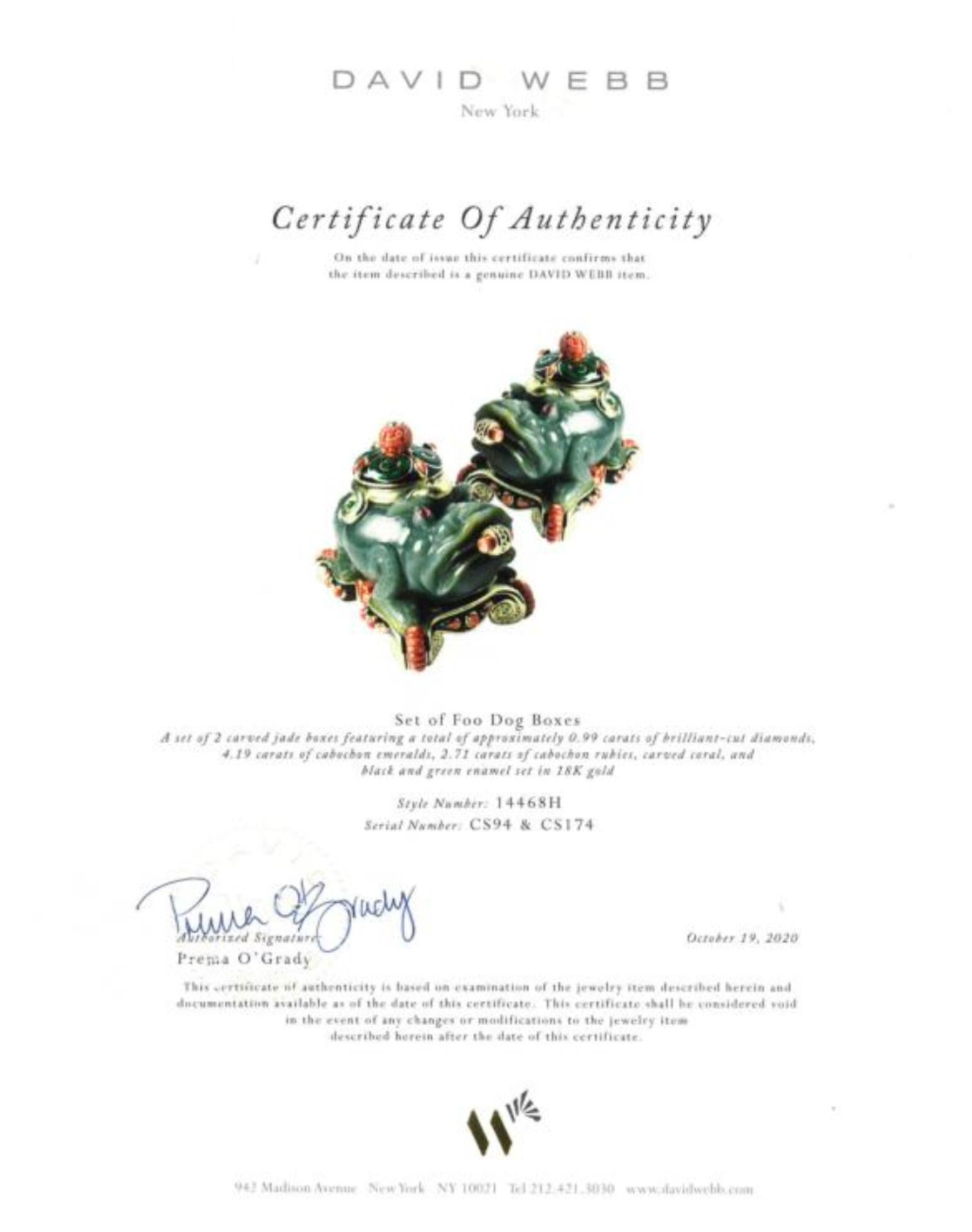 Ensemble de boîtes Foo-Dog David Webb en jade sculpté, émail, corail, diamants et pierres précieuses Excellent état - En vente à New York, NY