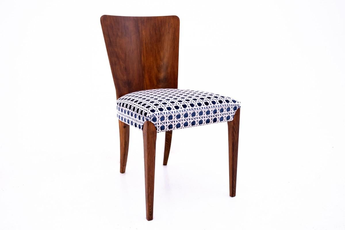 Conjunto de sillas diseñadas por J. Halabala, Checoslovaquia, años 30. Después de la renovación Nogal en venta