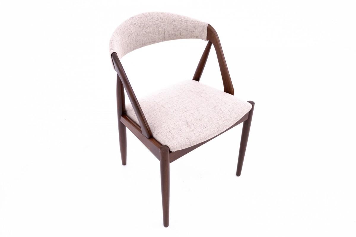 Fabric A set of chairs designed by Kai Kristiansen from the 1960s, Denmark, model 31. For Sale