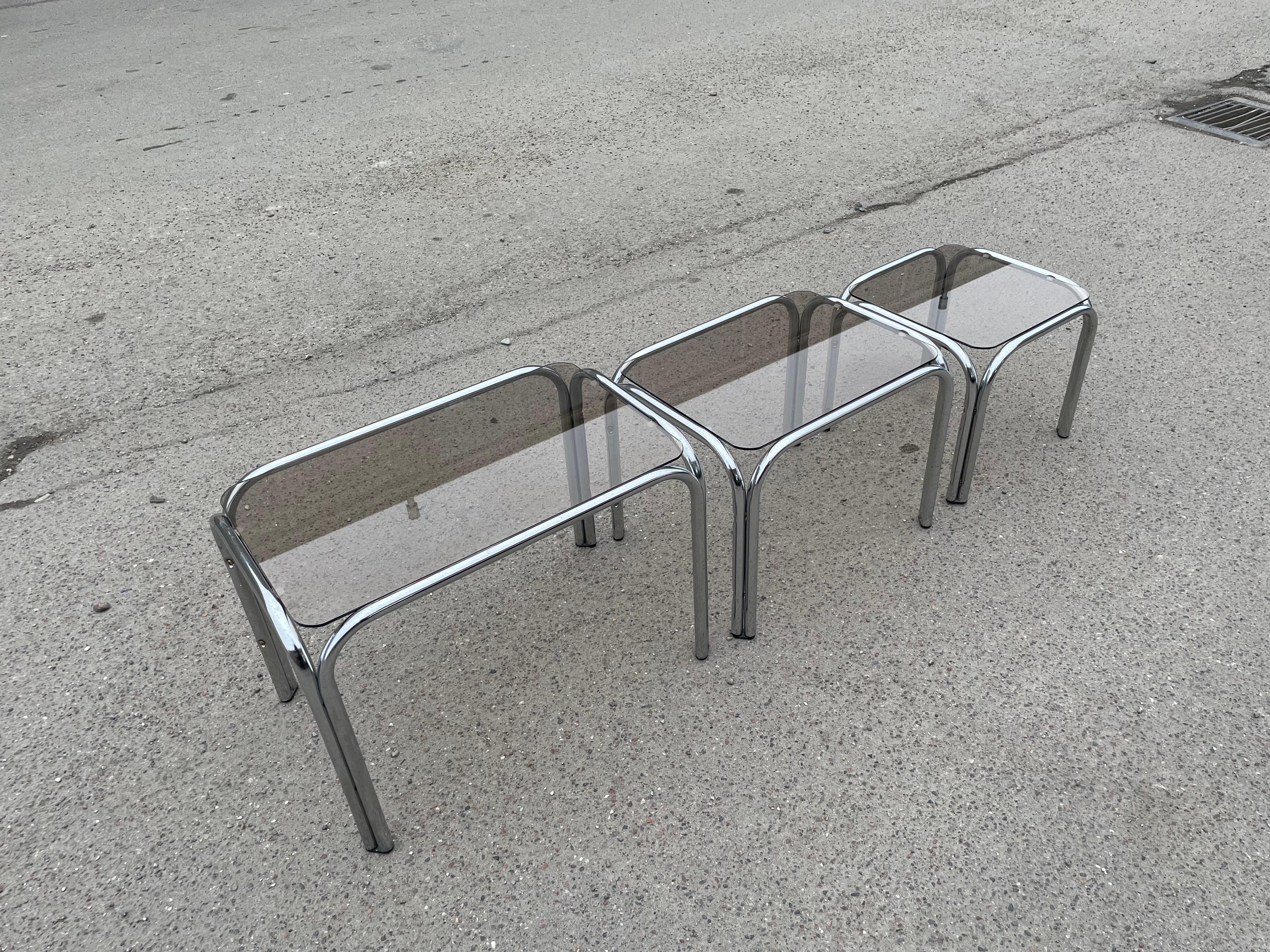 table gigogne annees 70