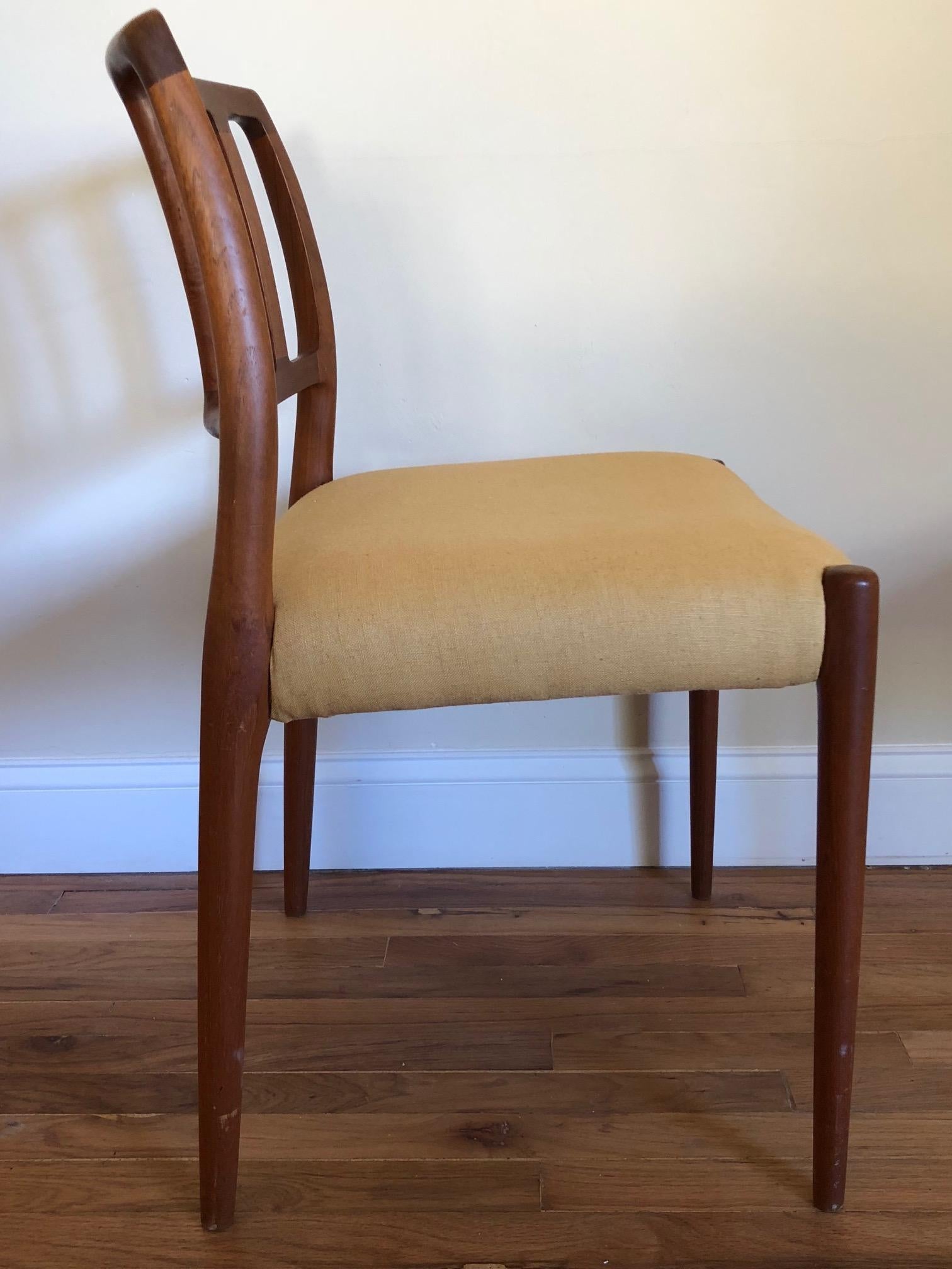 Set of Classic Teak Dining Chairs by Moller 4