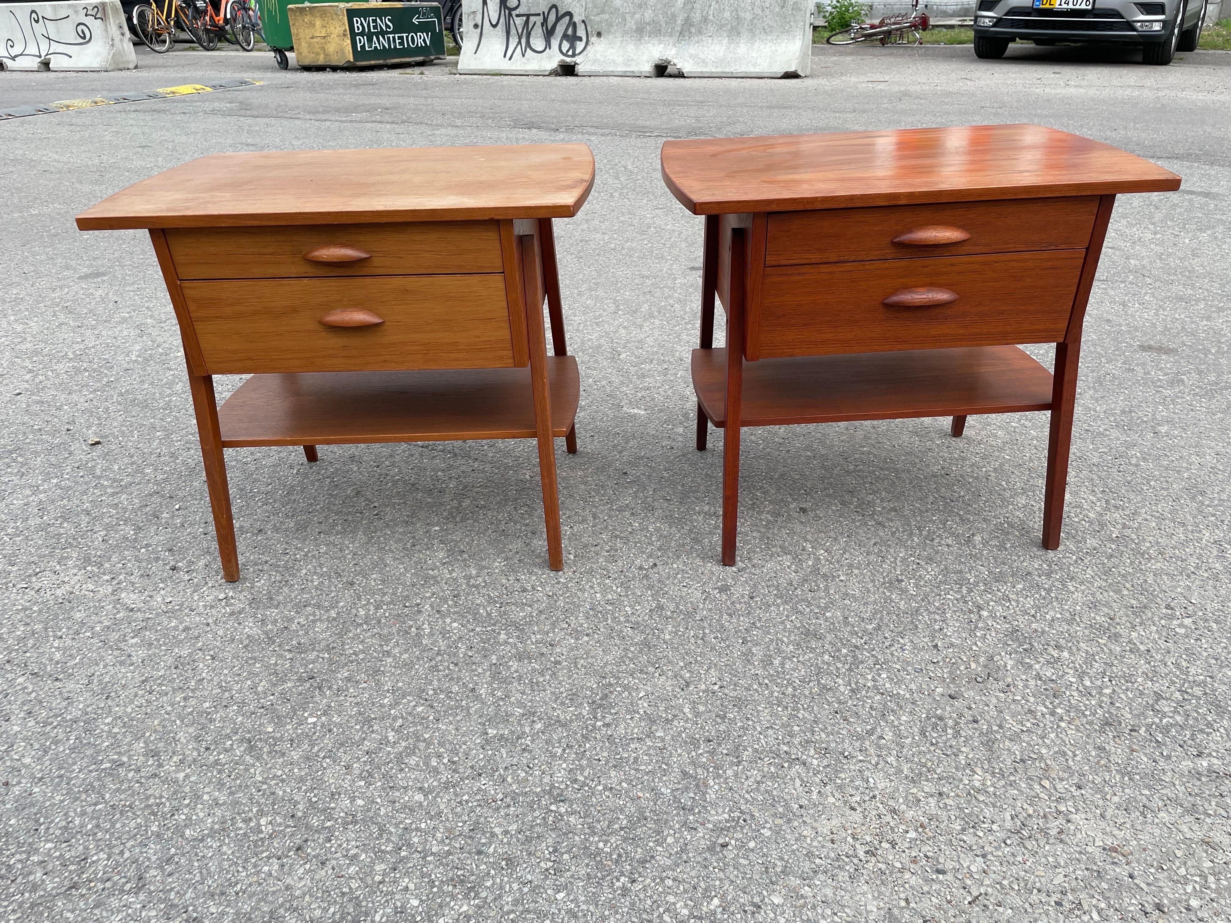 Set of Danish Mid-Century Modern Teak Nightstands from the, 1960s For Sale 5