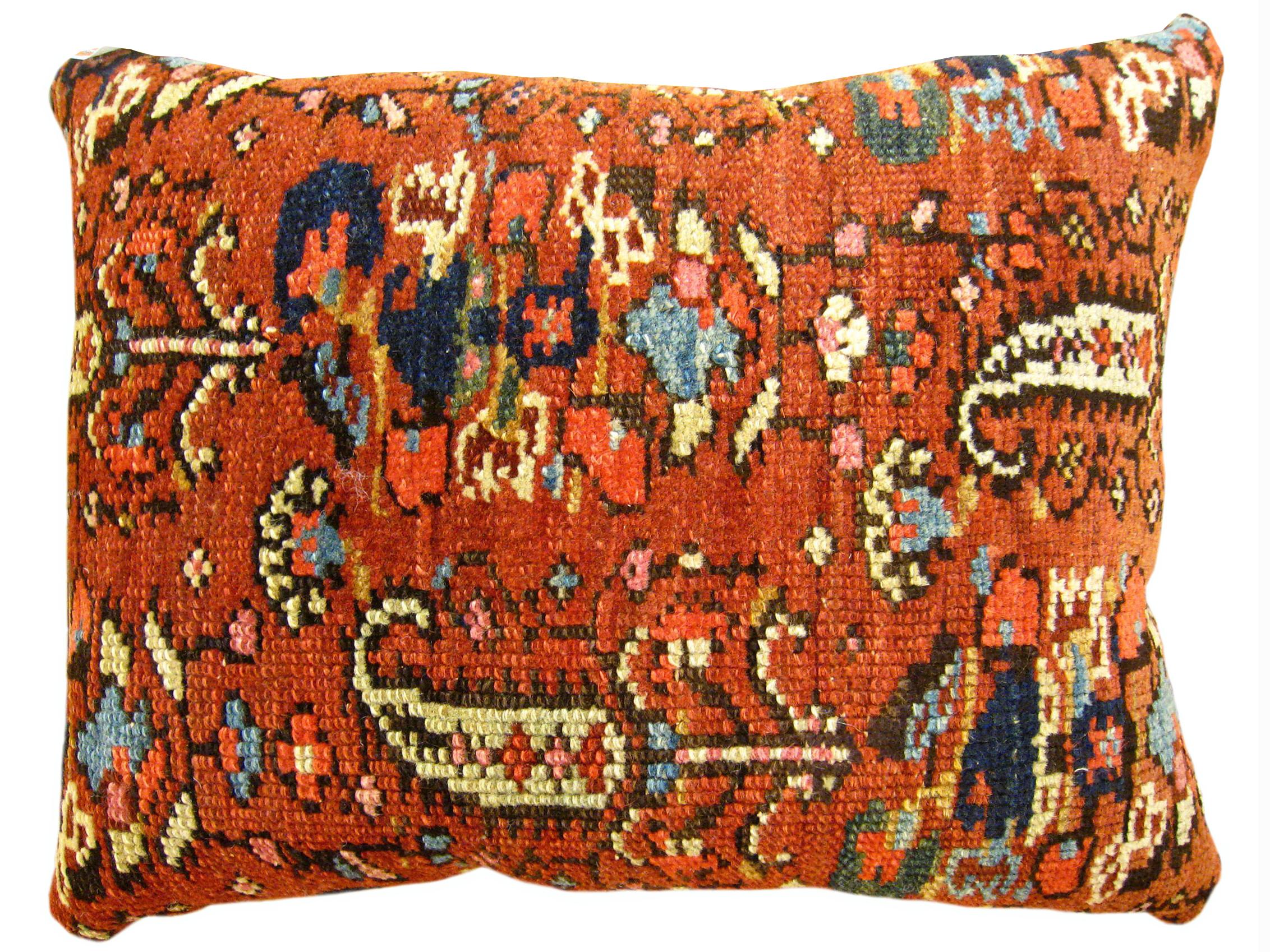 Set dekorativer antiker persischer Malayer-Teppichkissen im Angebot 5