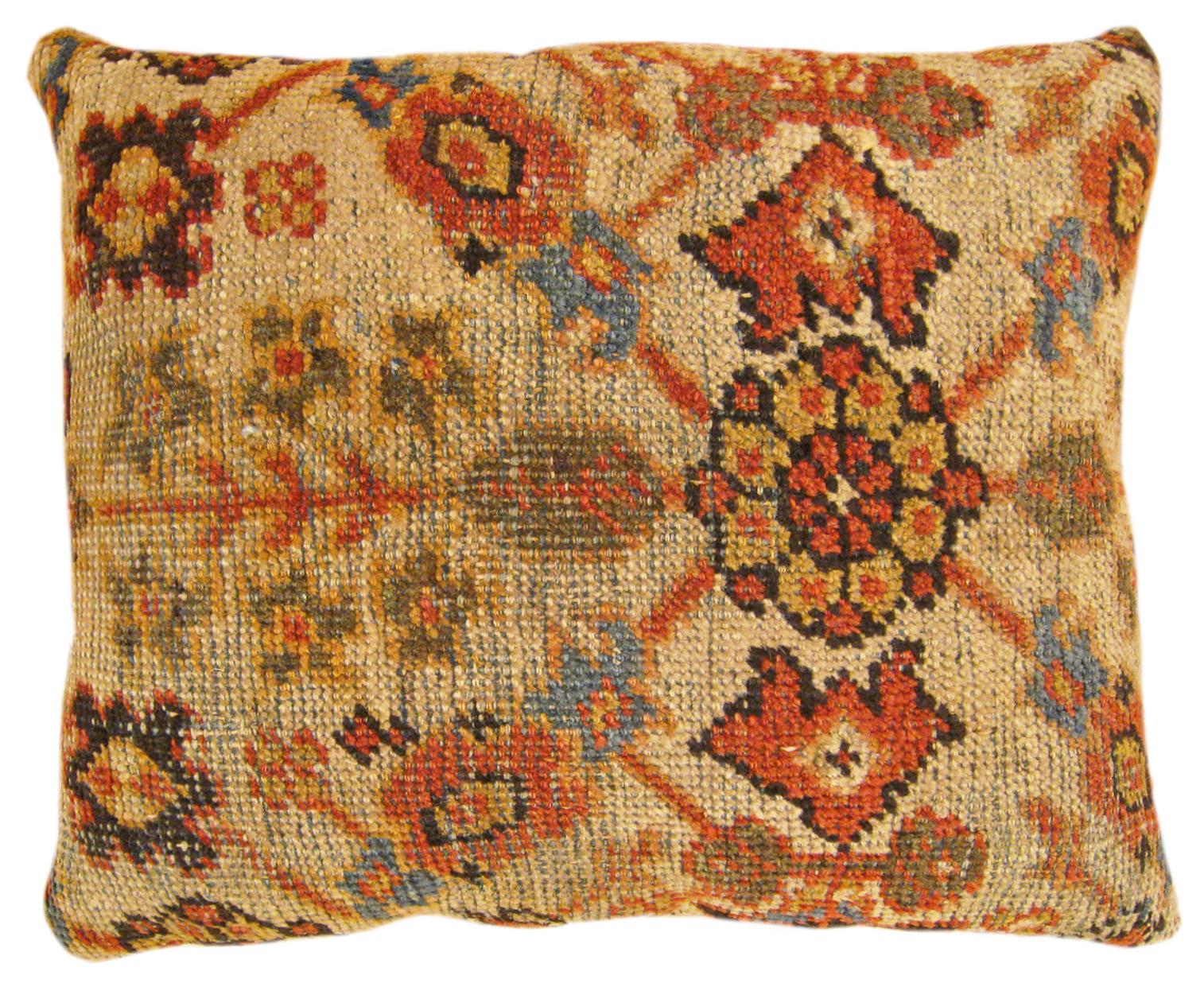Set of Decorative Antique Persian Sultanabad Pillows with Floral & Geometric In Good Condition For Sale In New York, NY