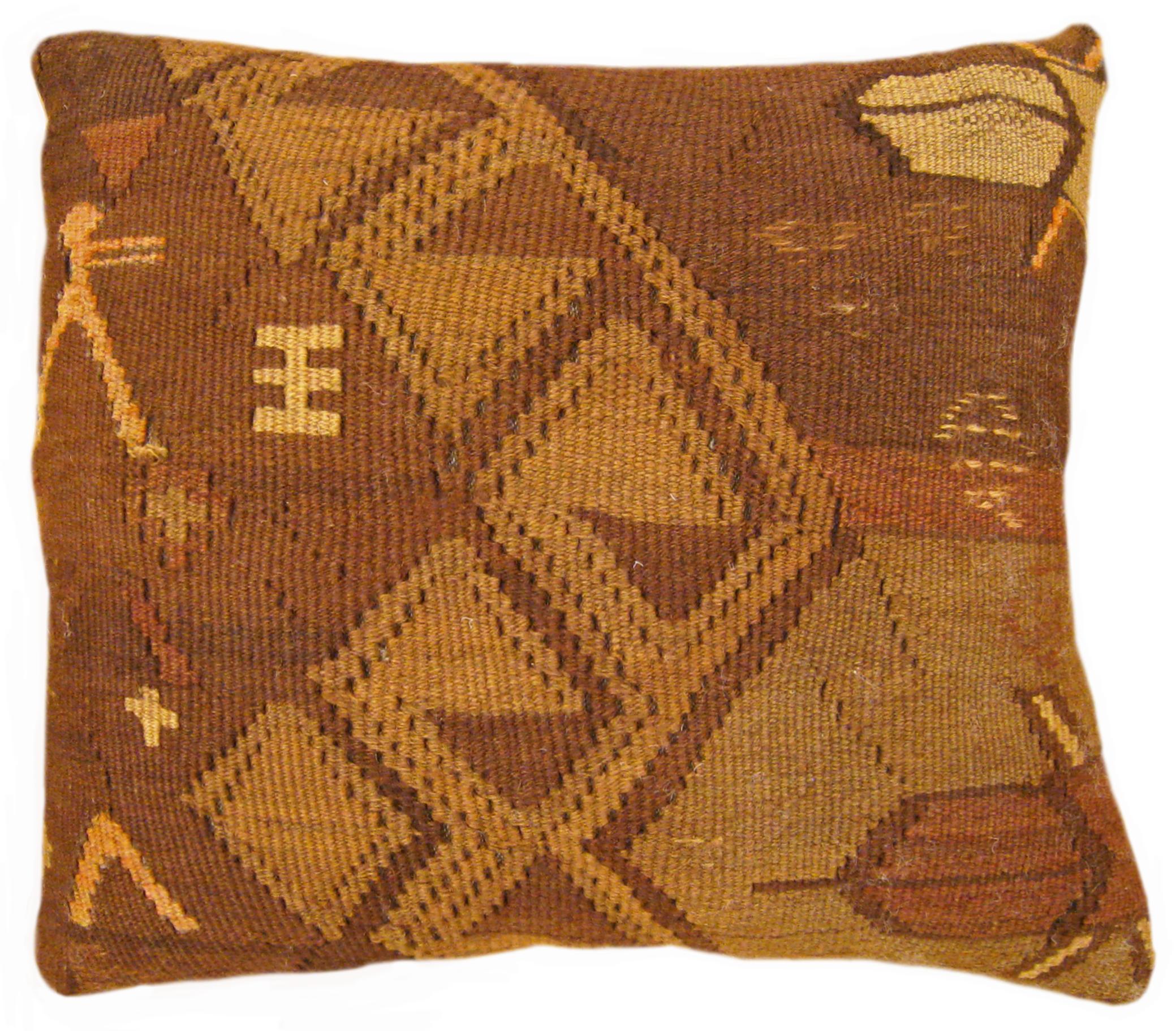 A Set of Decorative Vintage Turkish Kilim Pillows with Geometric Abstracts For Sale 5