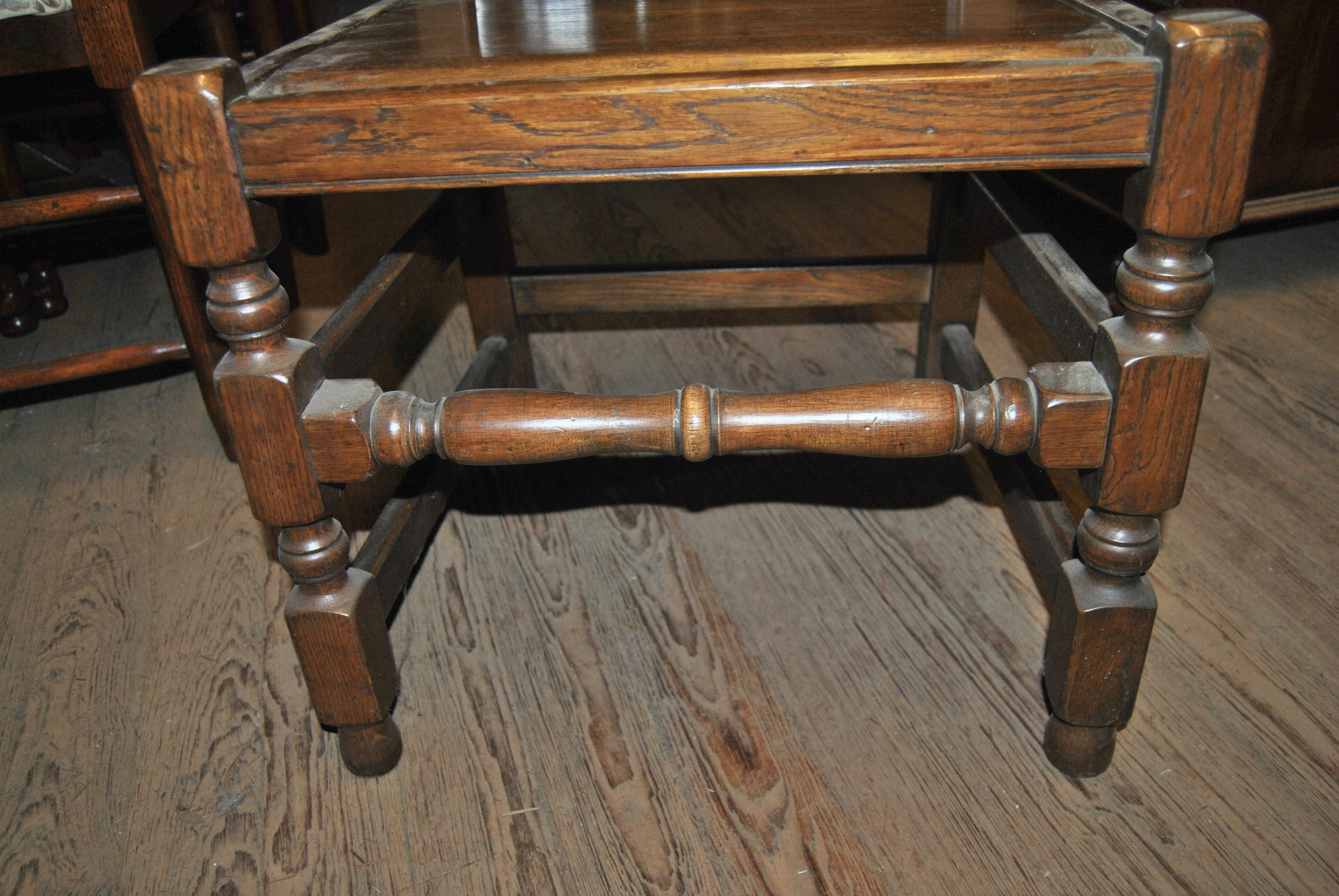 jacobean style furniture