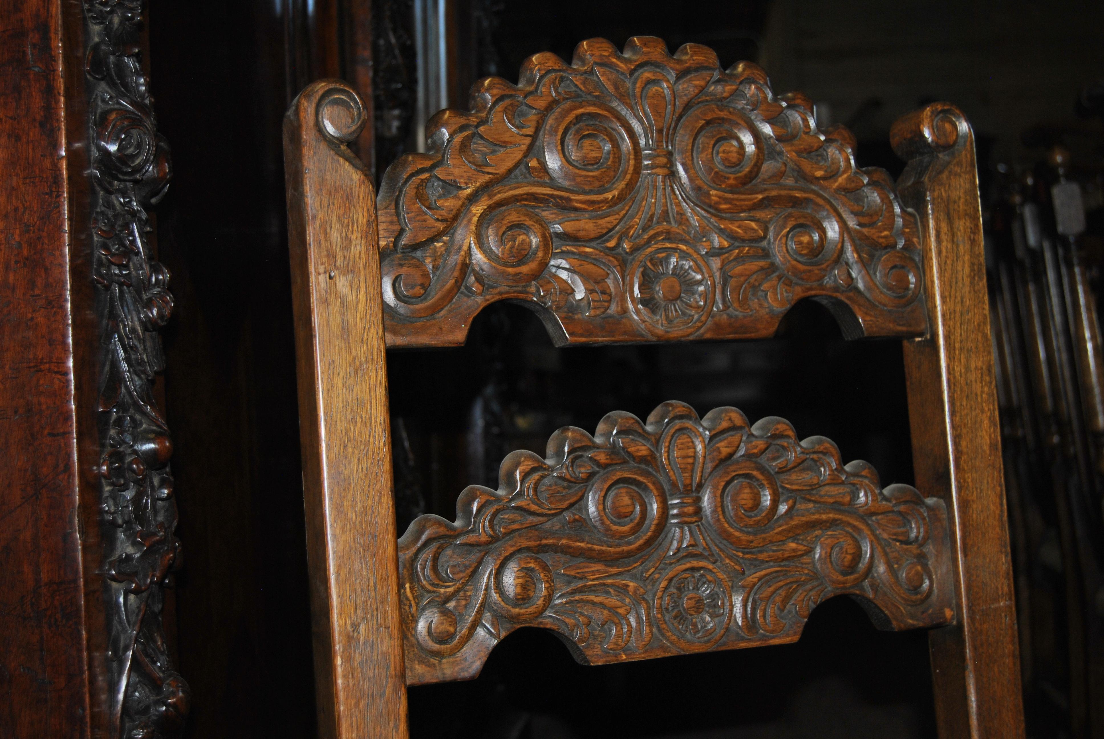 Set of Eight 20th Century Carved Oak Jacobean Style English Chairs In Good Condition In Savannah, GA