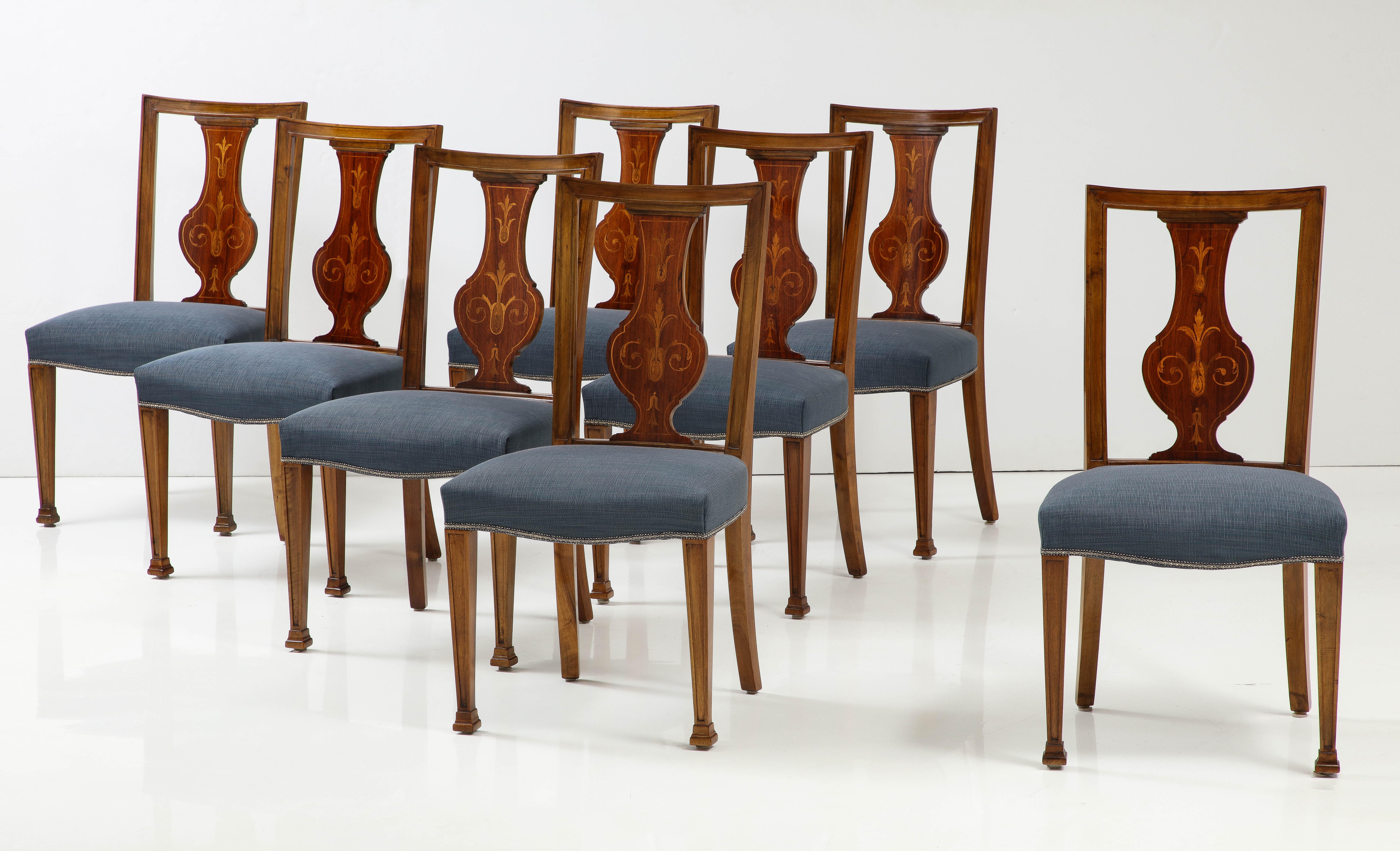 Neoclassical Revival A set of Eight Baltic sidechairs, Circa 1910s For Sale