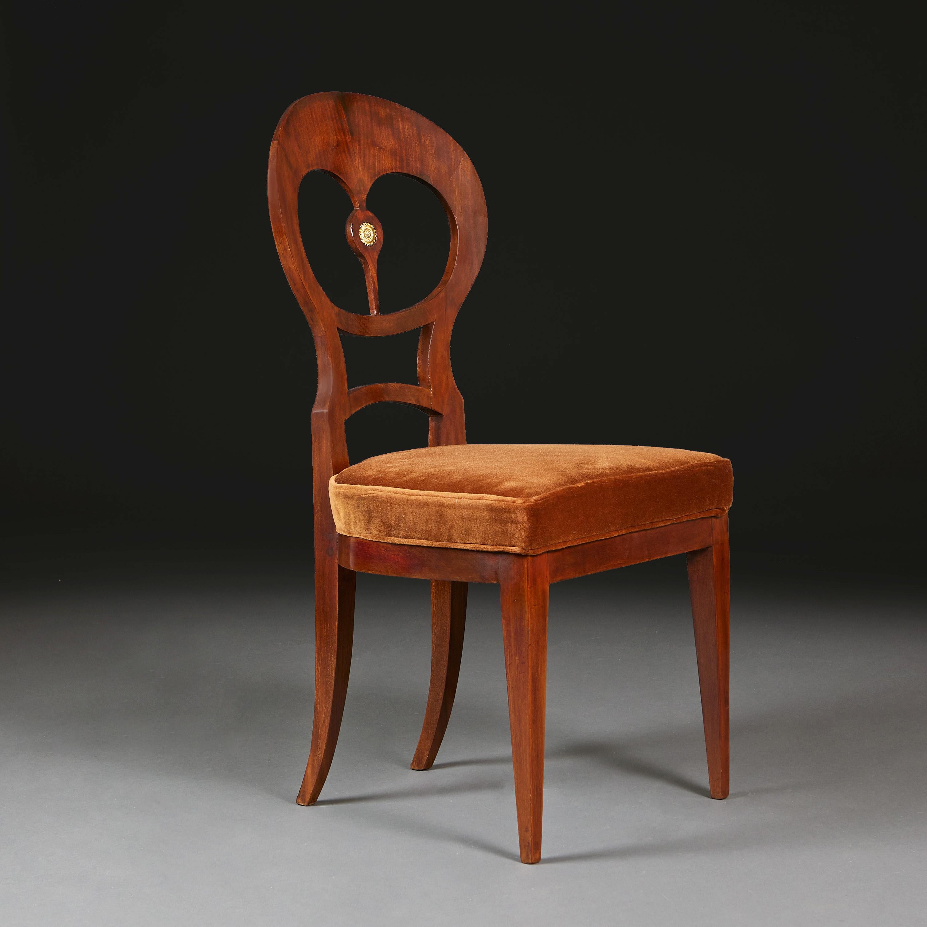 Set of Eight Biedermeier Dining Chairs In Good Condition For Sale In London, GB