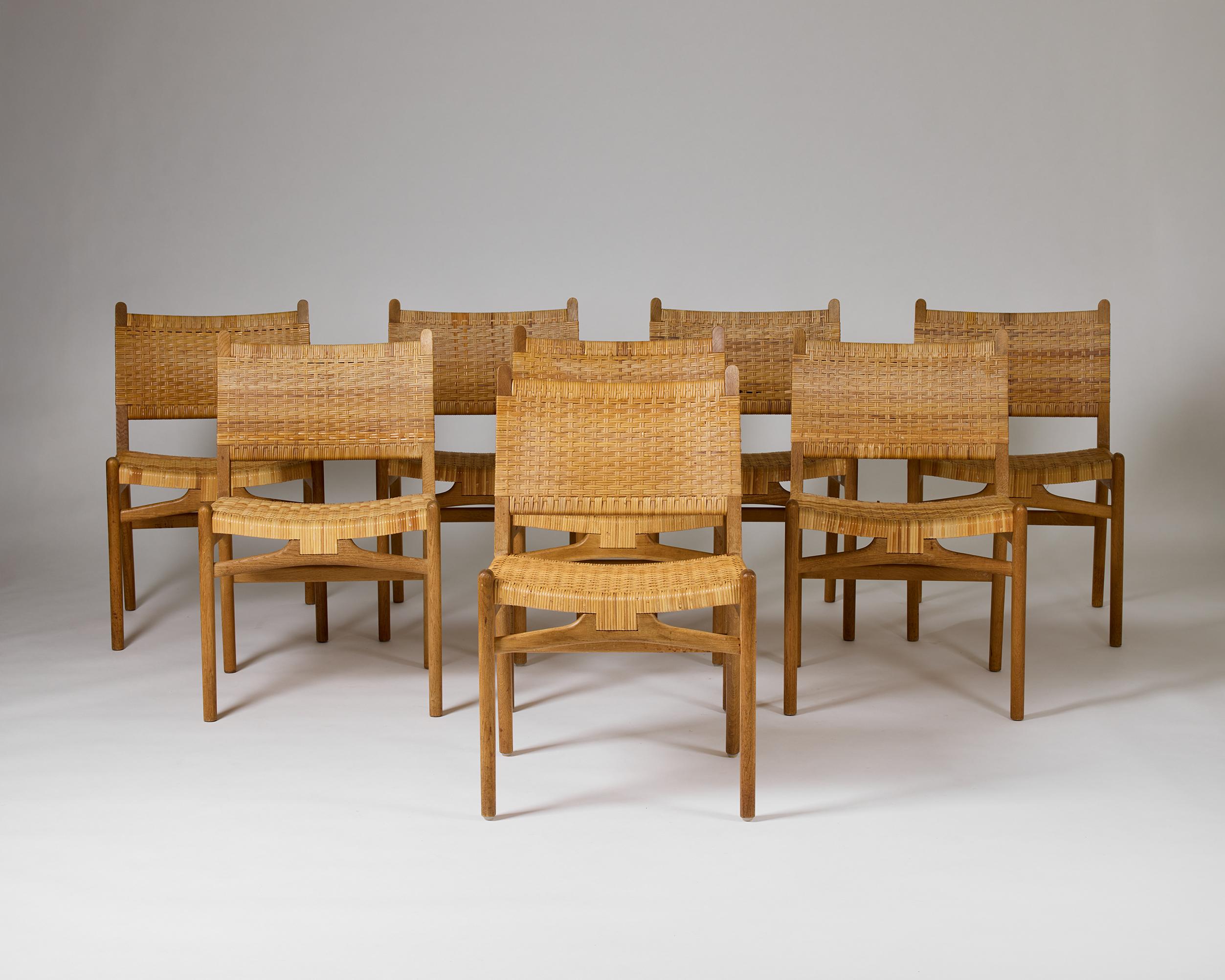 A set of eight ‘CH31’ chairs by Hans J. Wegner for Carl Hansen & Son, Danmark In Good Condition In Stockholm, SE