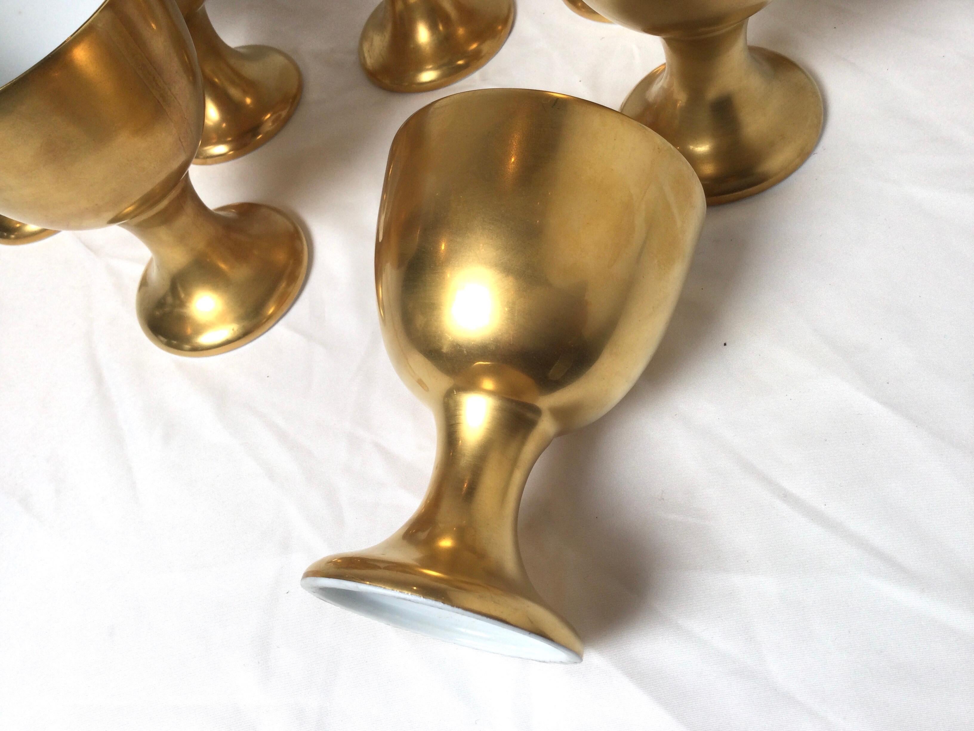 Set of Eight Fitz and Floyd Gilt Chalice Goblets In Good Condition In Lambertville, NJ