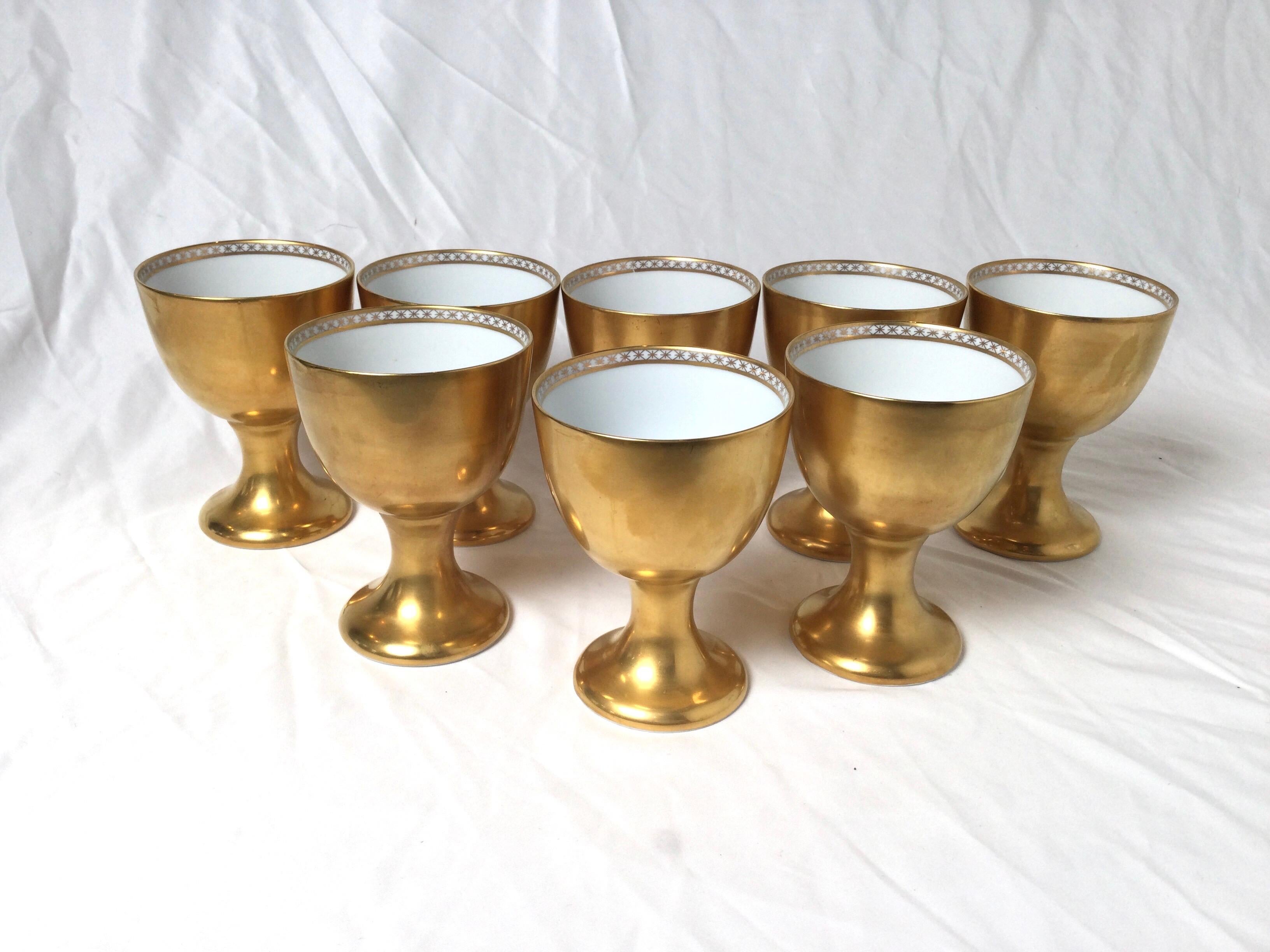 Porcelain Set of Eight Fitz and Floyd Gilt Chalice Goblets