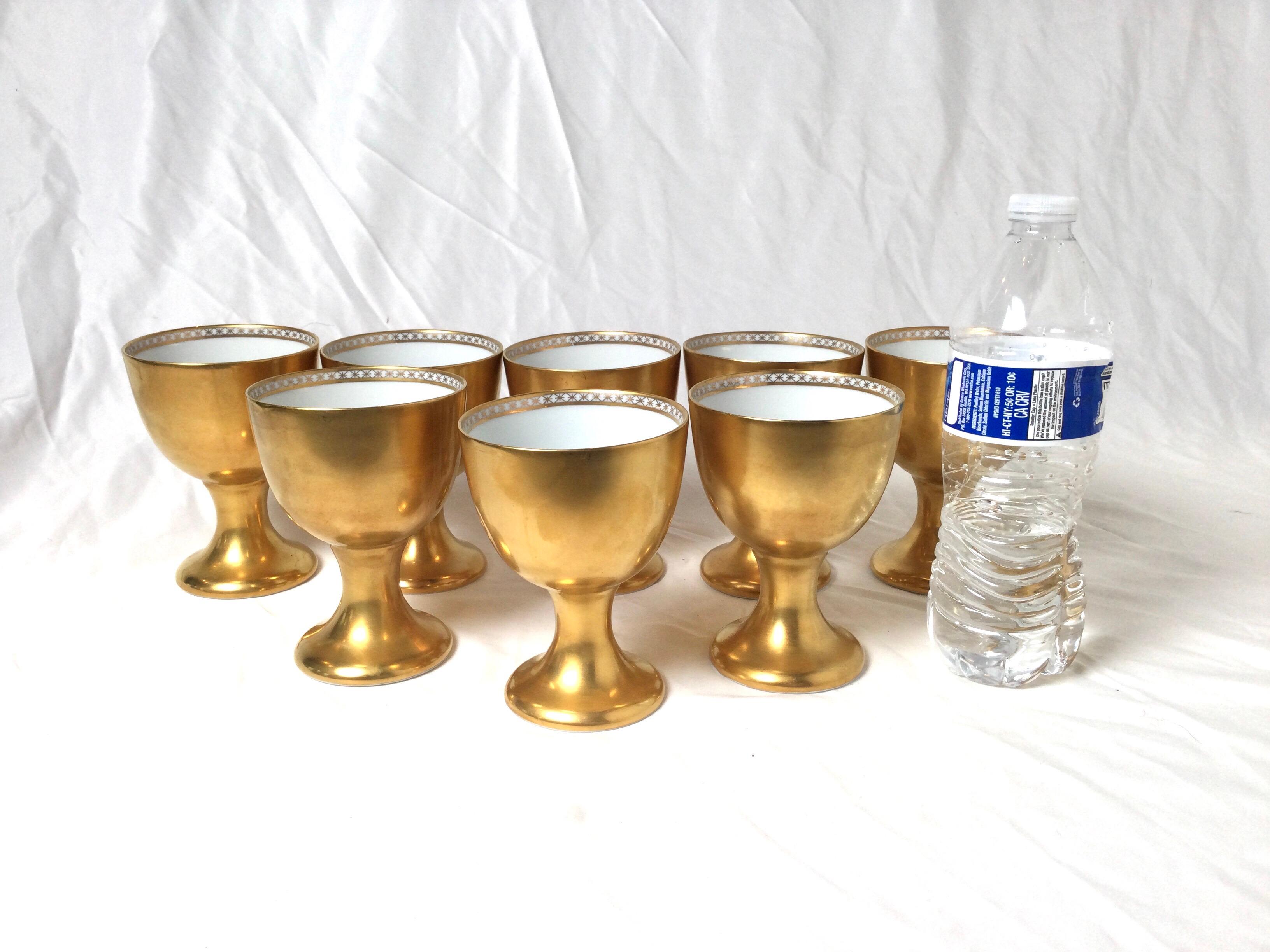 Set of Eight Fitz and Floyd Gilt Chalice Goblets 1