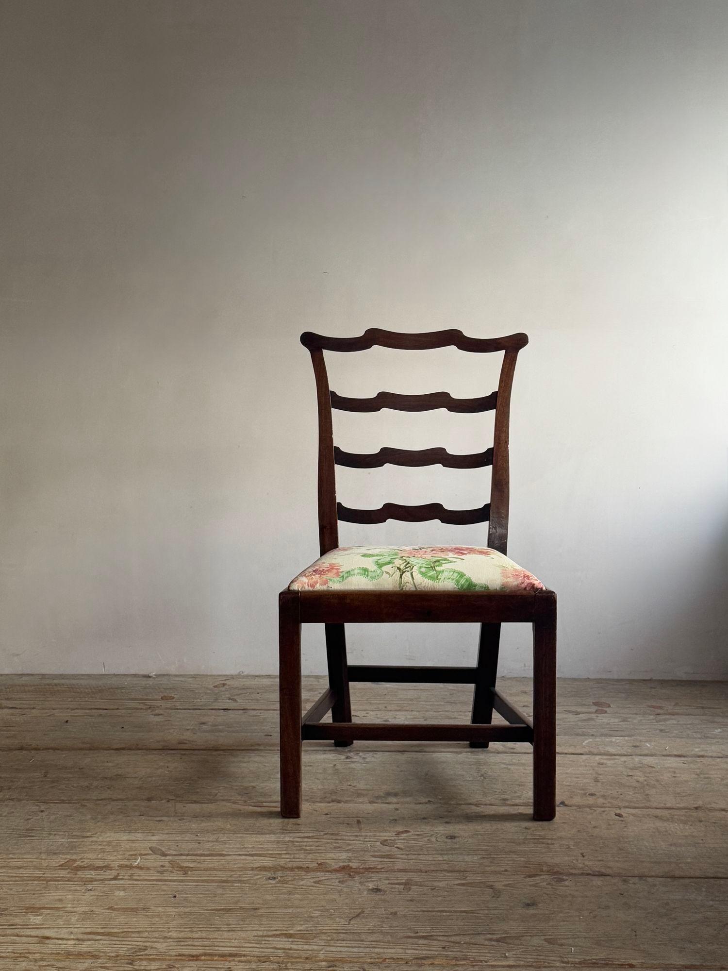 A set of eight Georgian dining chairs 6