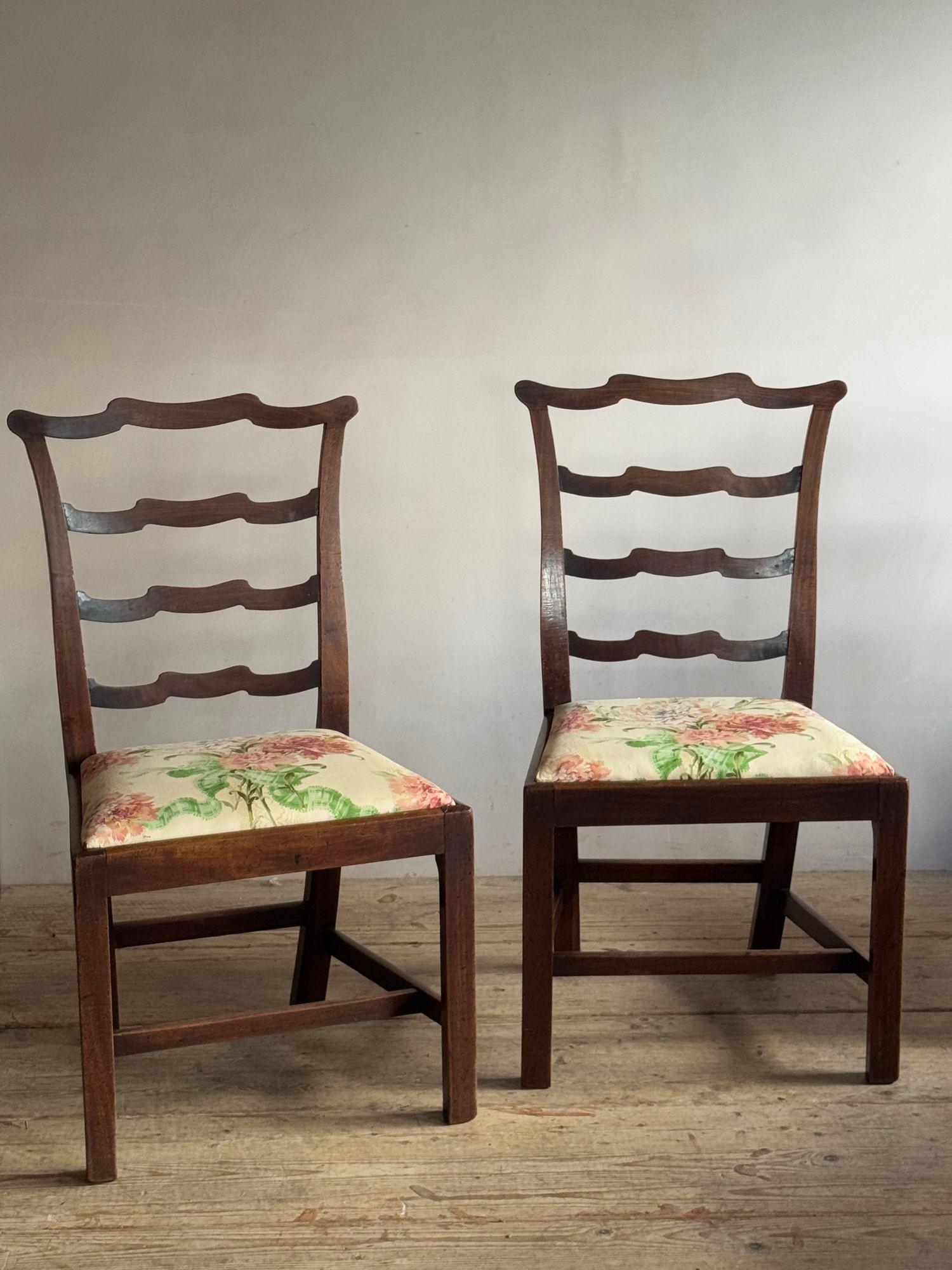 19th Century A set of eight Georgian dining chairs
