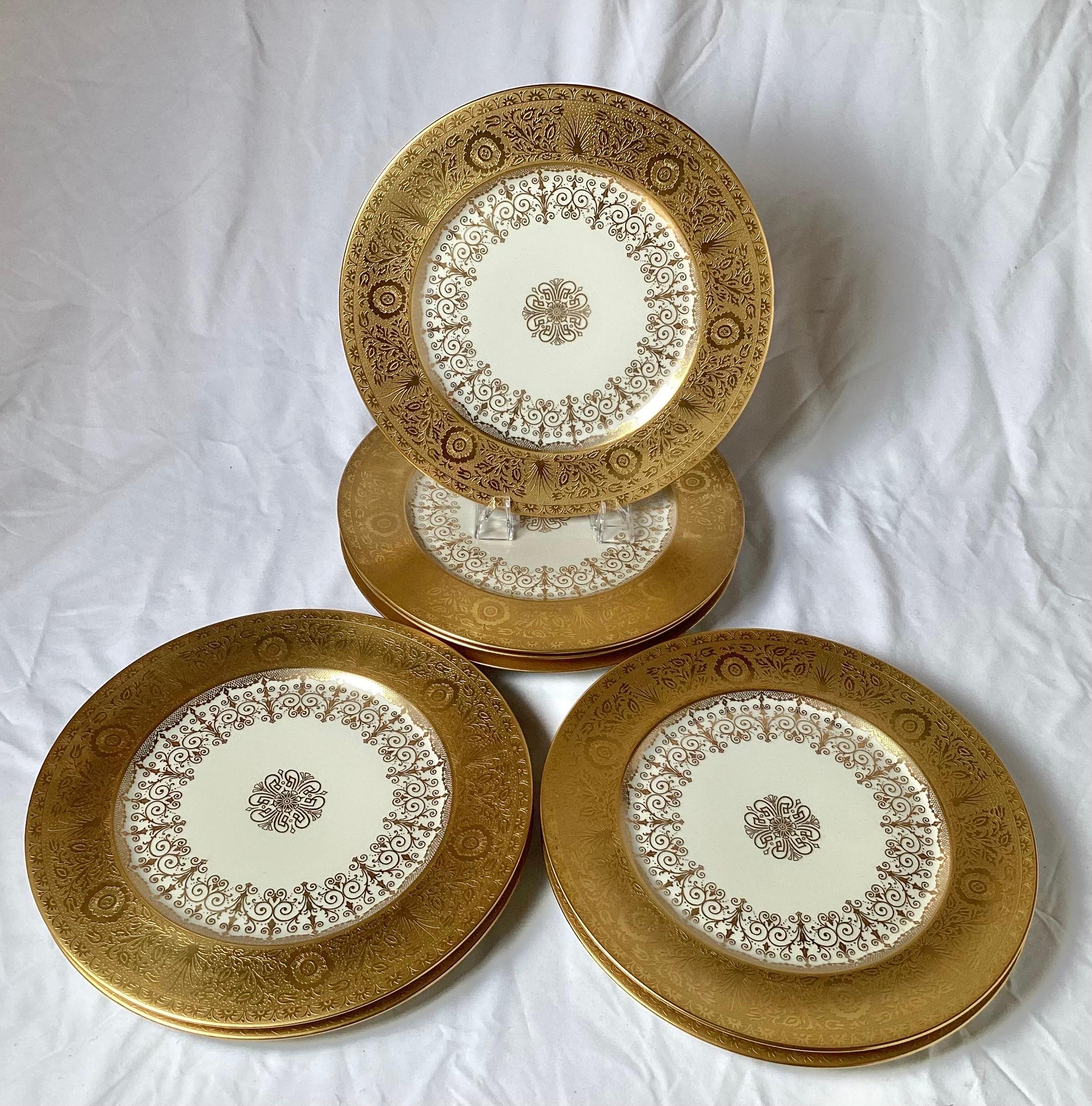 Gilt Set of Eight Gold Encrusted Service Dinner Plates