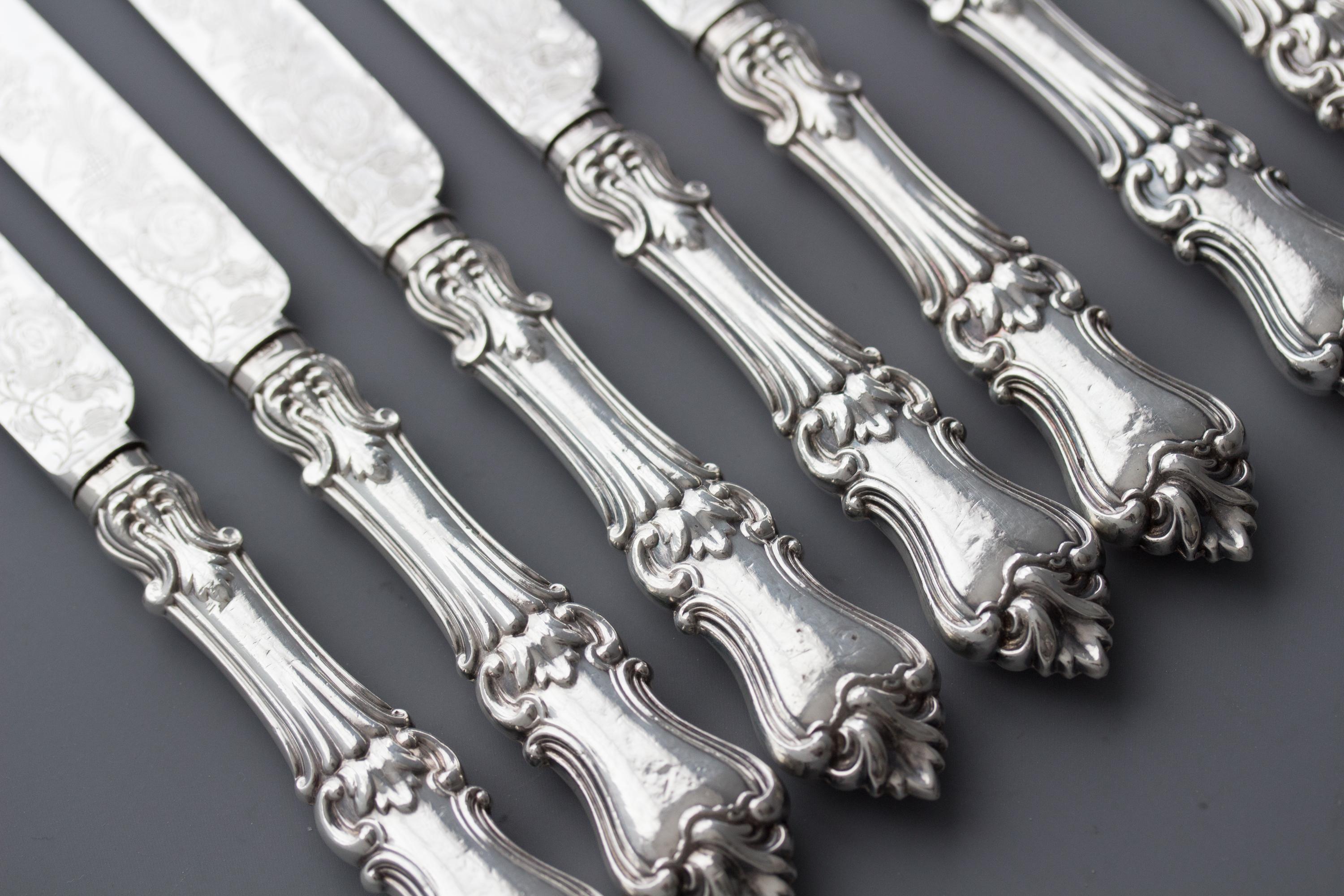 Set of Eight Silver Fruit/Dessert Knives and Forks Sheffield, 1868 10