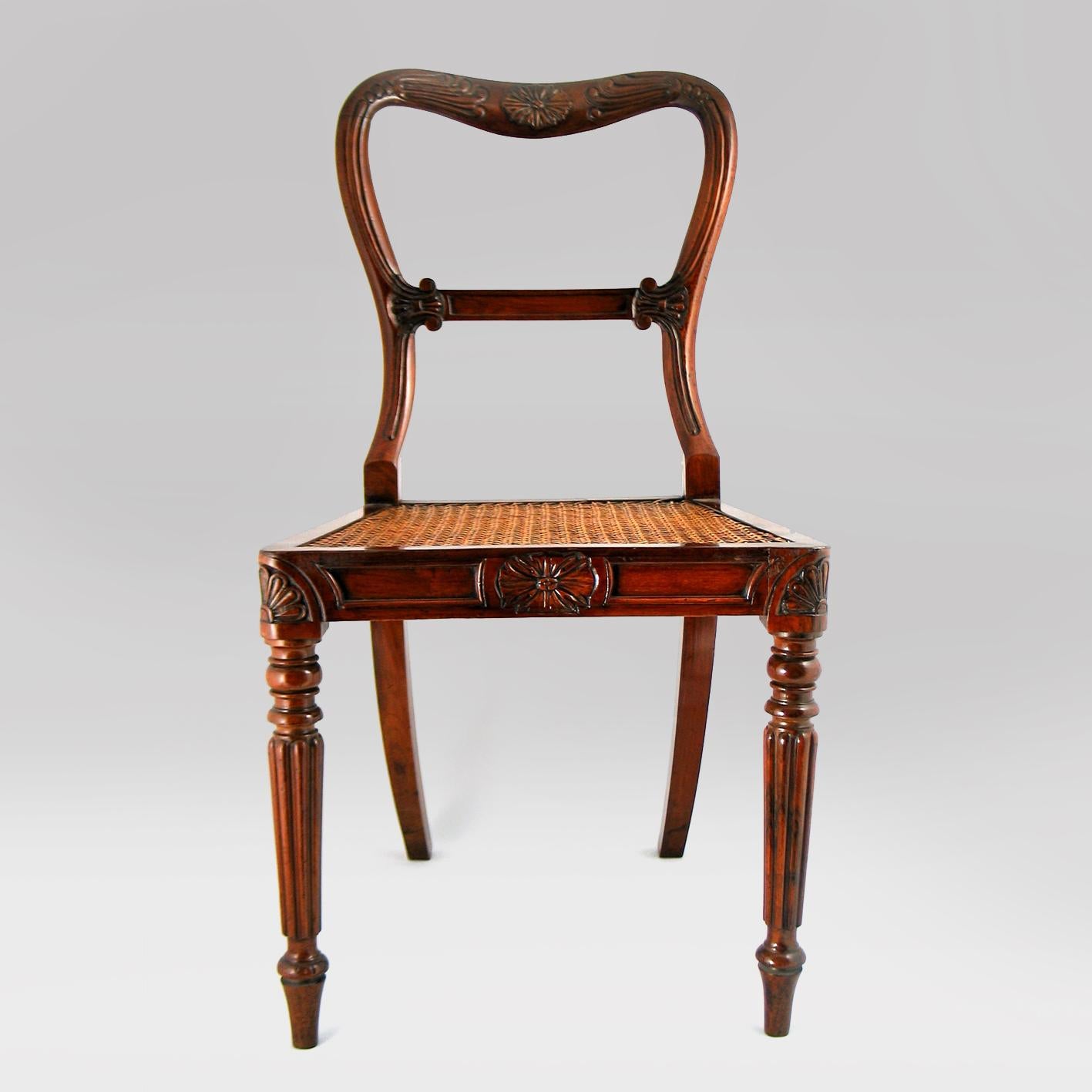 English Set of Eighteen Red Walnut Dining Chairs Attributed to Gillows, circa 1830 For Sale