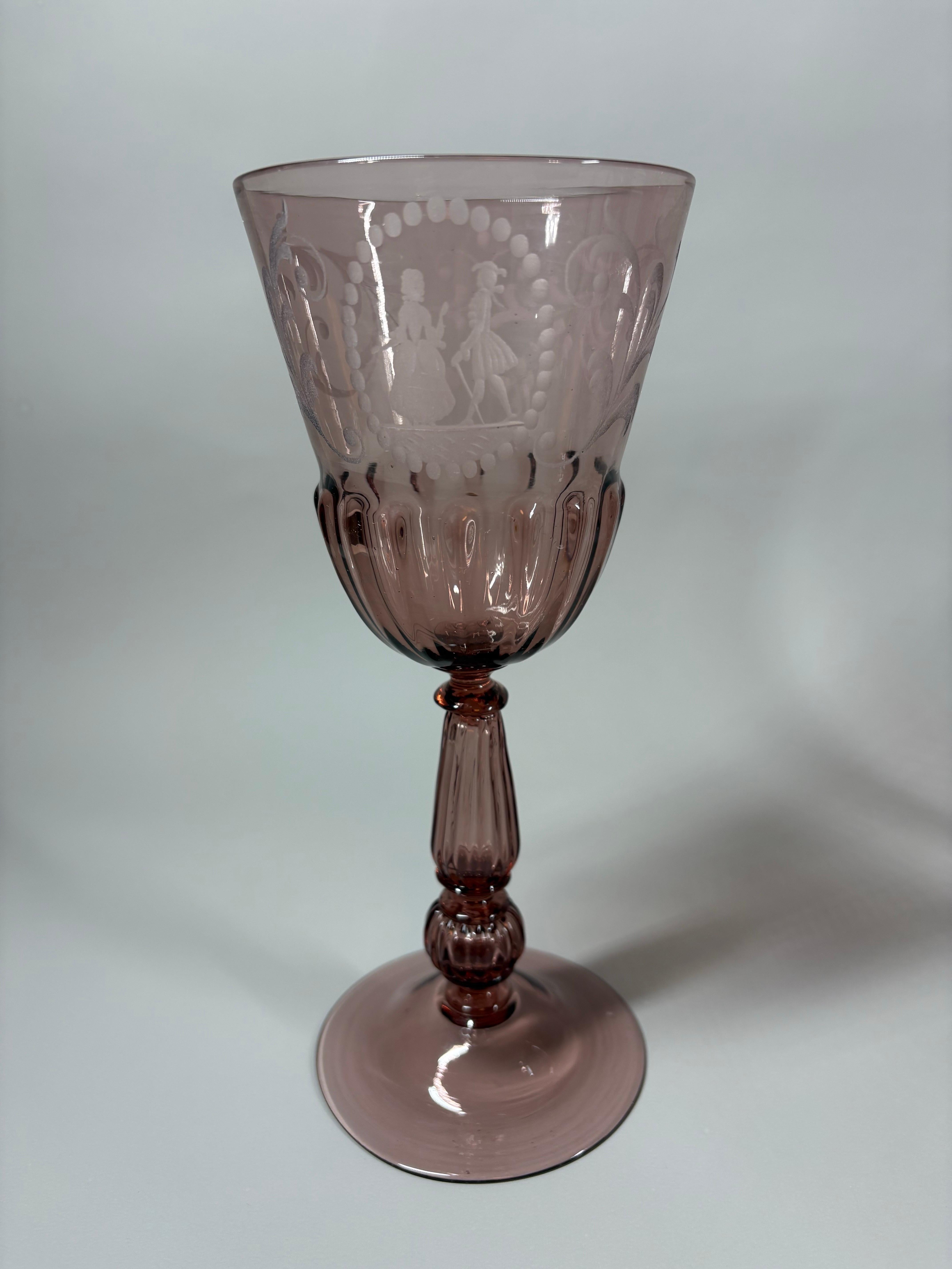 Ein Satz von elf antiken Salviati Murano Glas Stielgläsern (Frühes 20. Jahrhundert) im Angebot