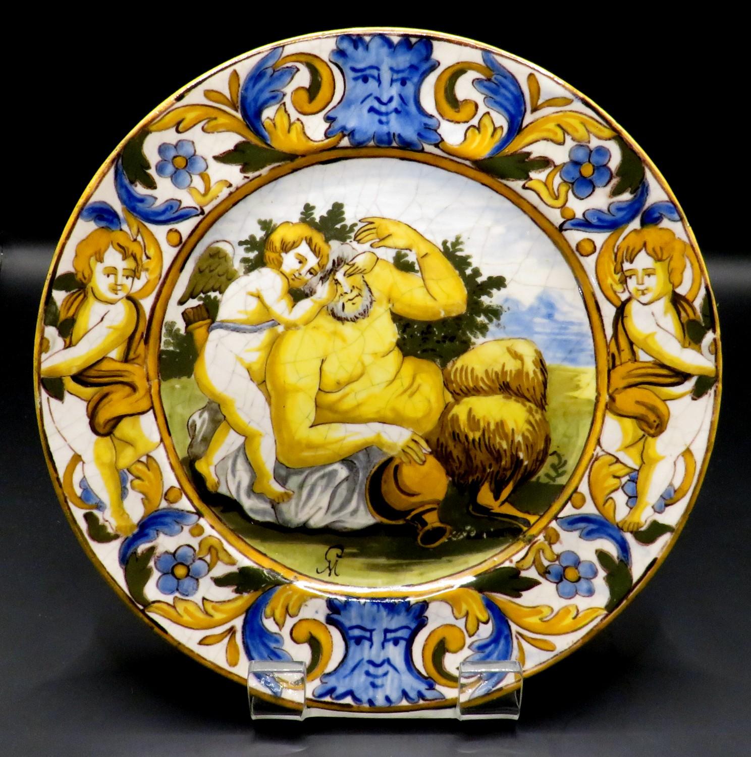 Majolica Set di undici piatti da credenza in maiolica italiana decorati a mano, CIRCA 1920 in vendita