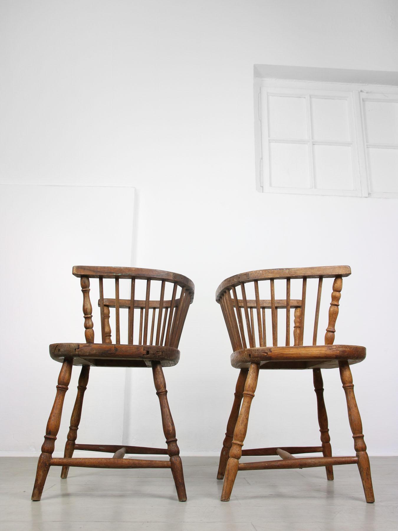 XIXe siècle Ensemble de chaises anglaises anciennes Windsor à dossier bas en vente