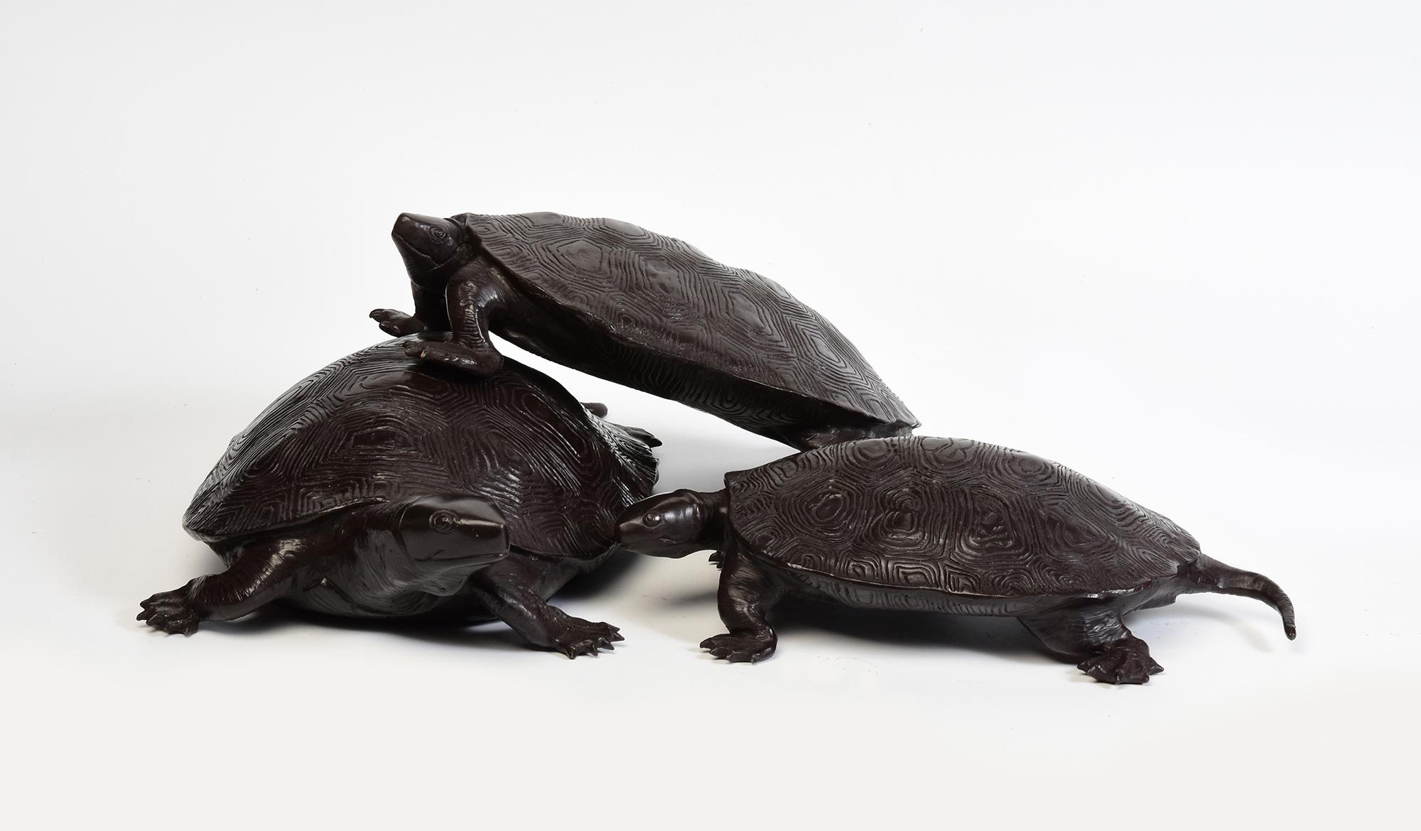 A Set of Finely Cast Asian Bronze Triple Tortoises Animal Statues For Sale 5