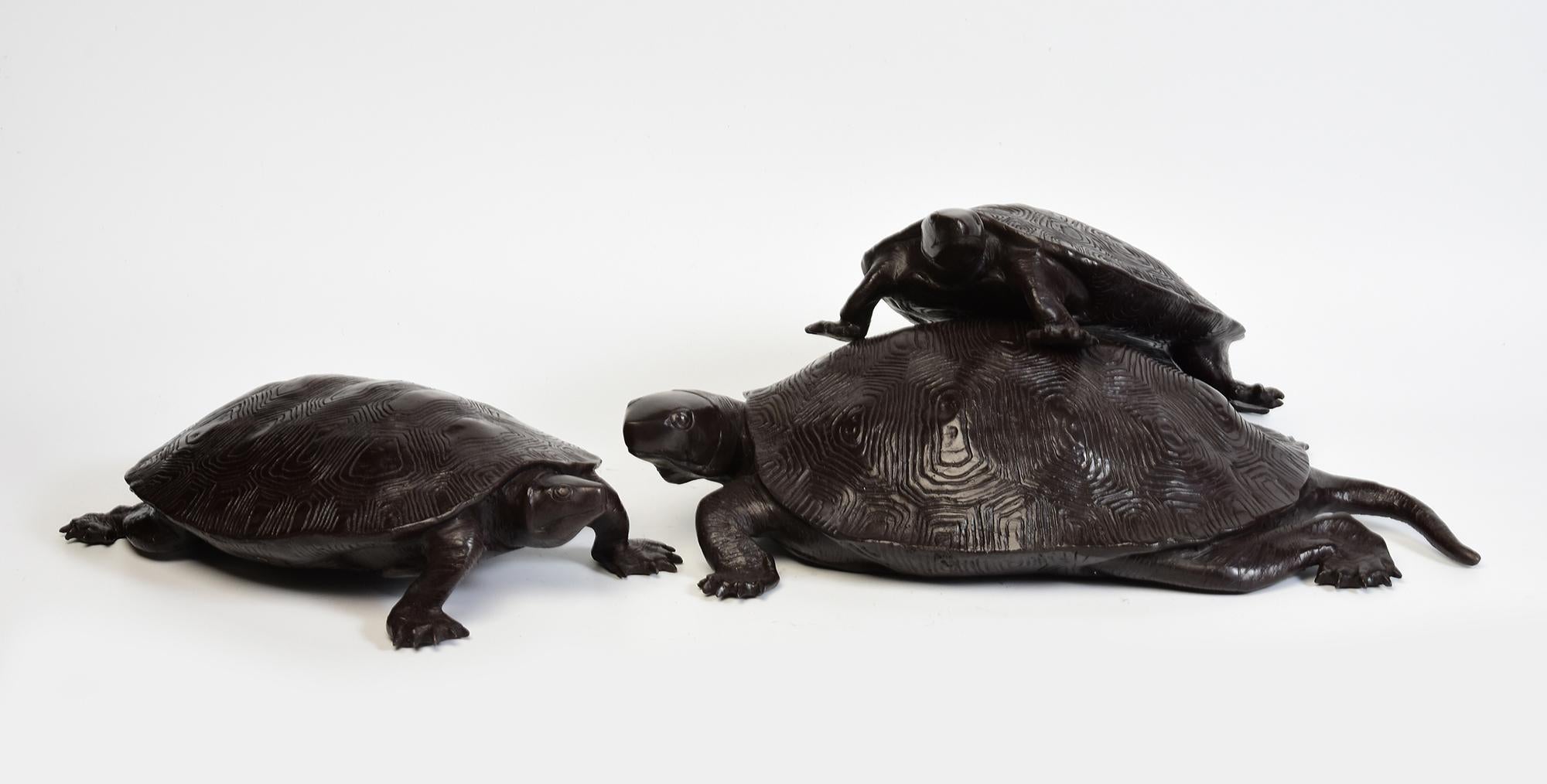A Set of Finely Cast Asian Bronze Triple Tortoises Animal Statues For Sale 3
