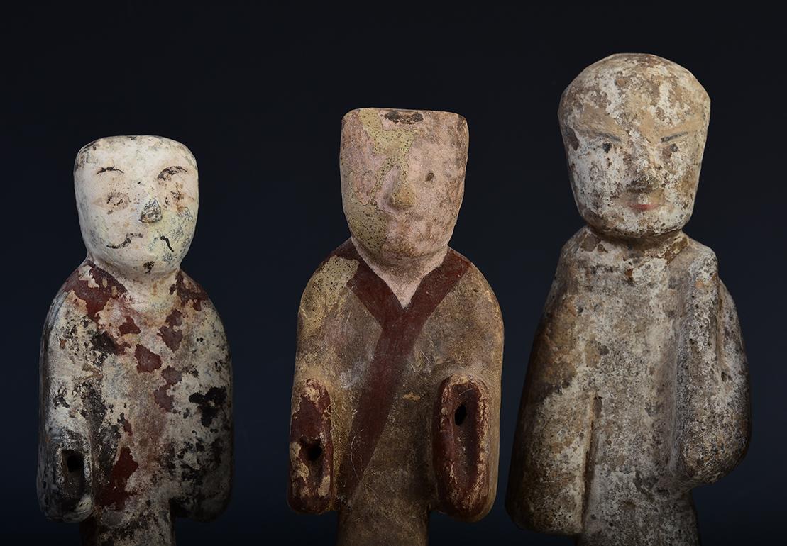 Set of Five Antique Han Dynasty Chinese Painted Pottery Figures of Attendants For Sale 5