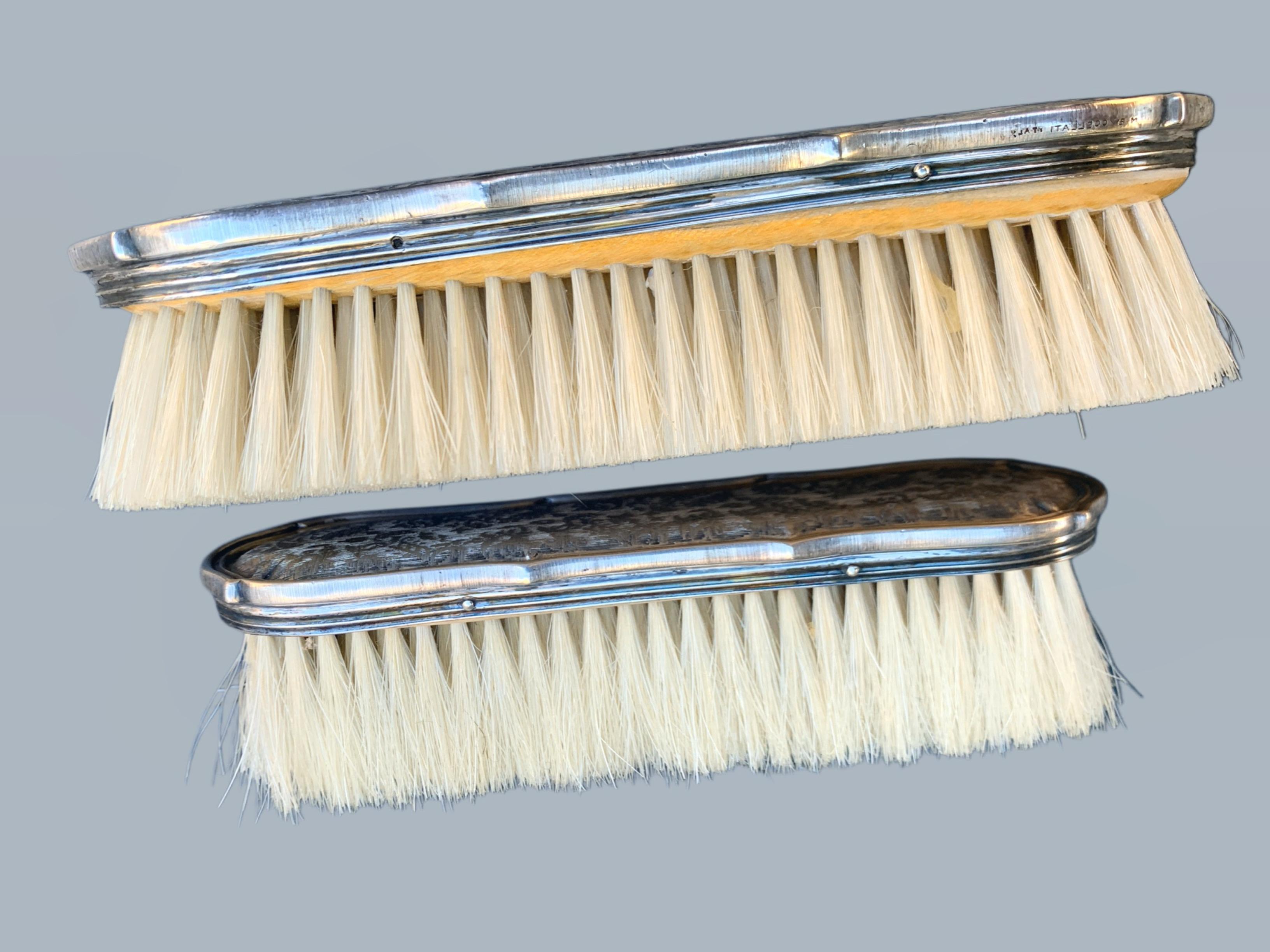 A set of five silver vanity items by Buccellati, 20th century For Sale 7
