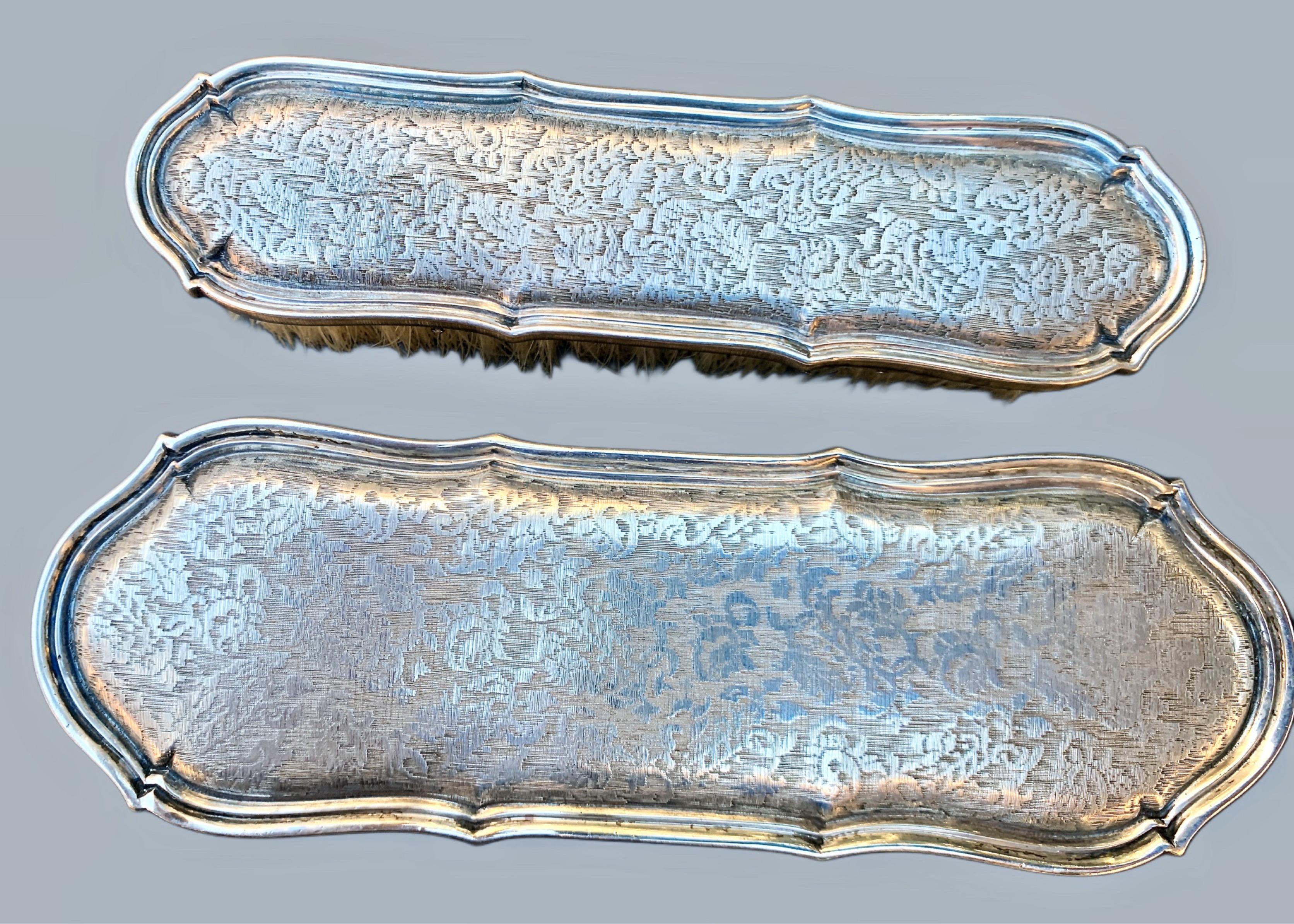 A set of five silver vanity items by Buccellati, 20th century In Good Condition For Sale In View Park, CA