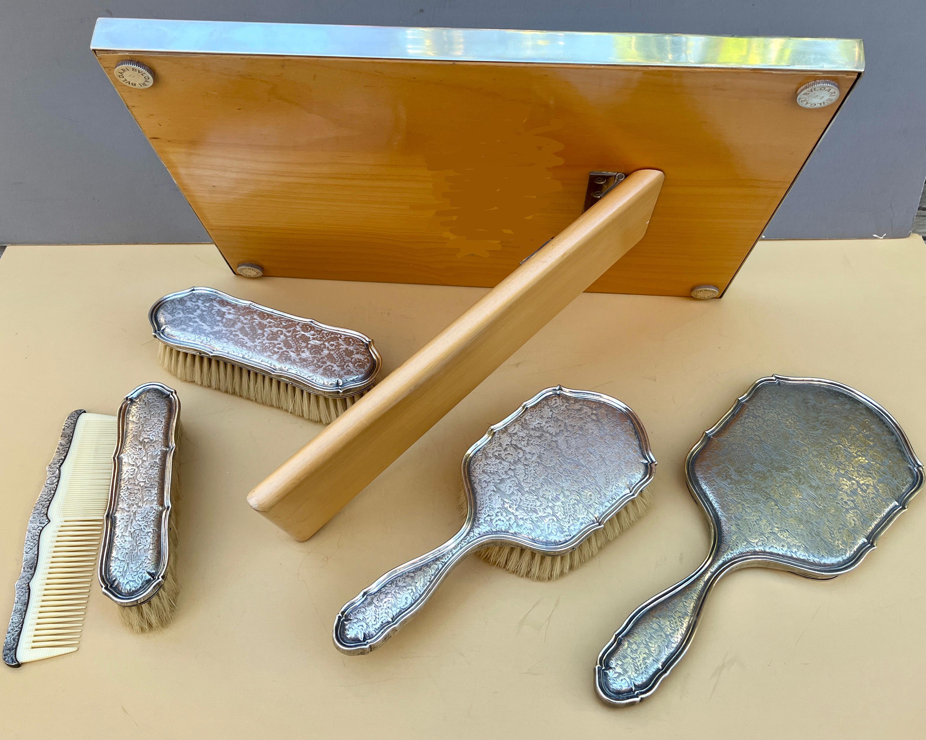 A set of five silver vanity items by Buccellati, 20th century For Sale 3