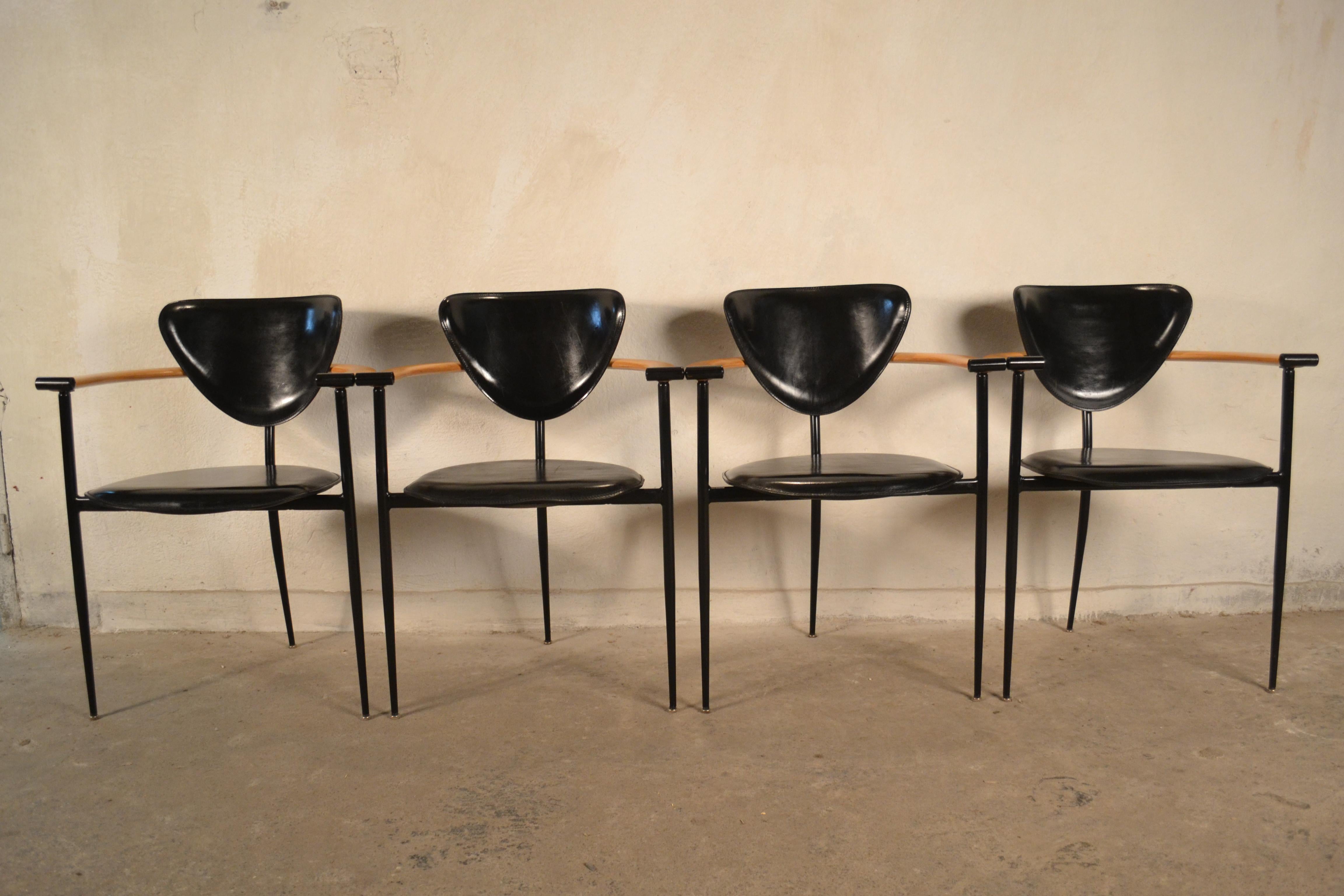 A set of four Arrben Marilyn chairs, Italy from the 1980s fully original, signed, without renovation. A very attractive form. Perfect workmanship, finish with the highest quality leather.