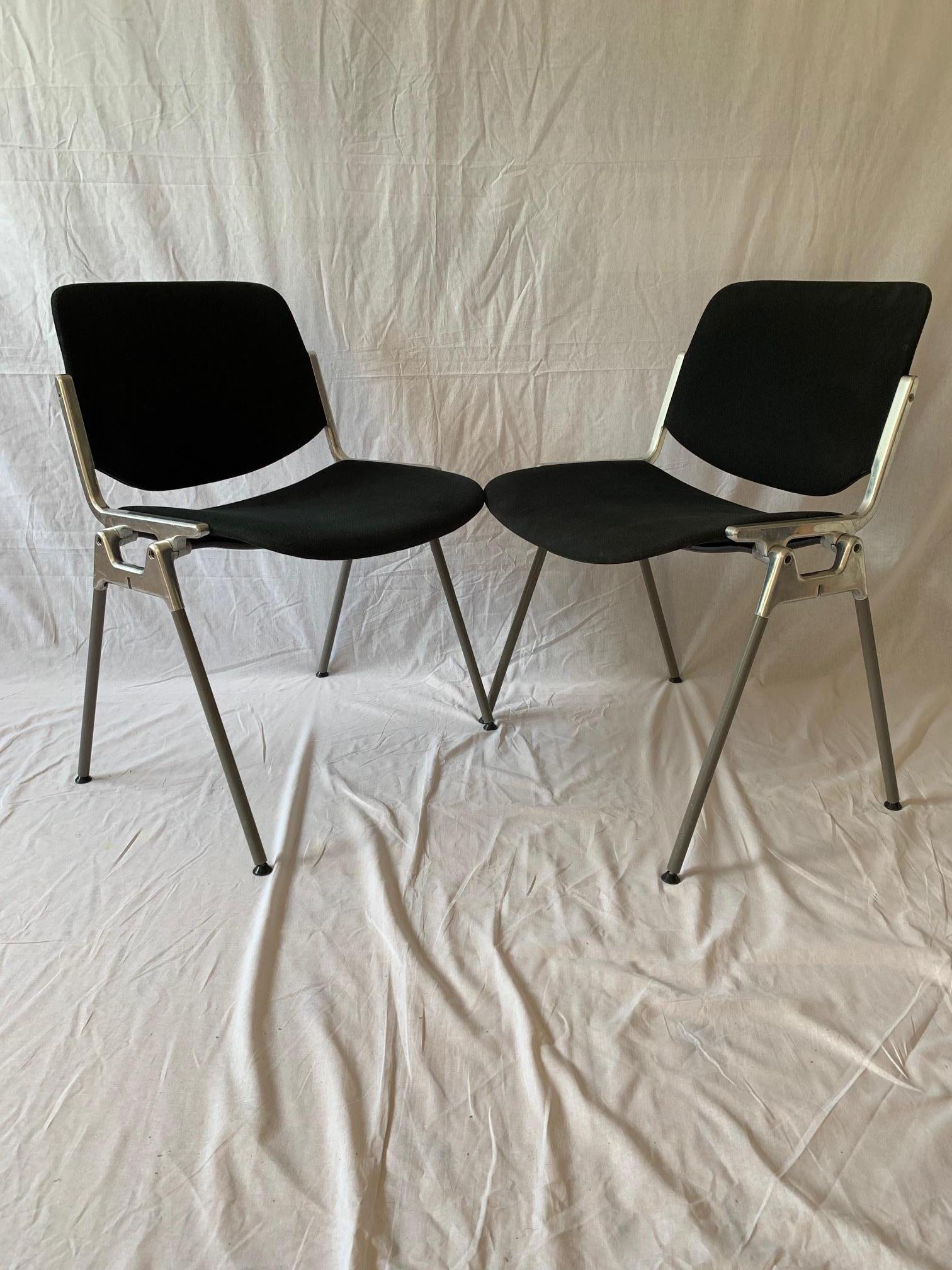 Mid-20th Century A set of four Castelli DSC 106 chairs, designed by Giancarlo Piretti, Italy, 199 For Sale