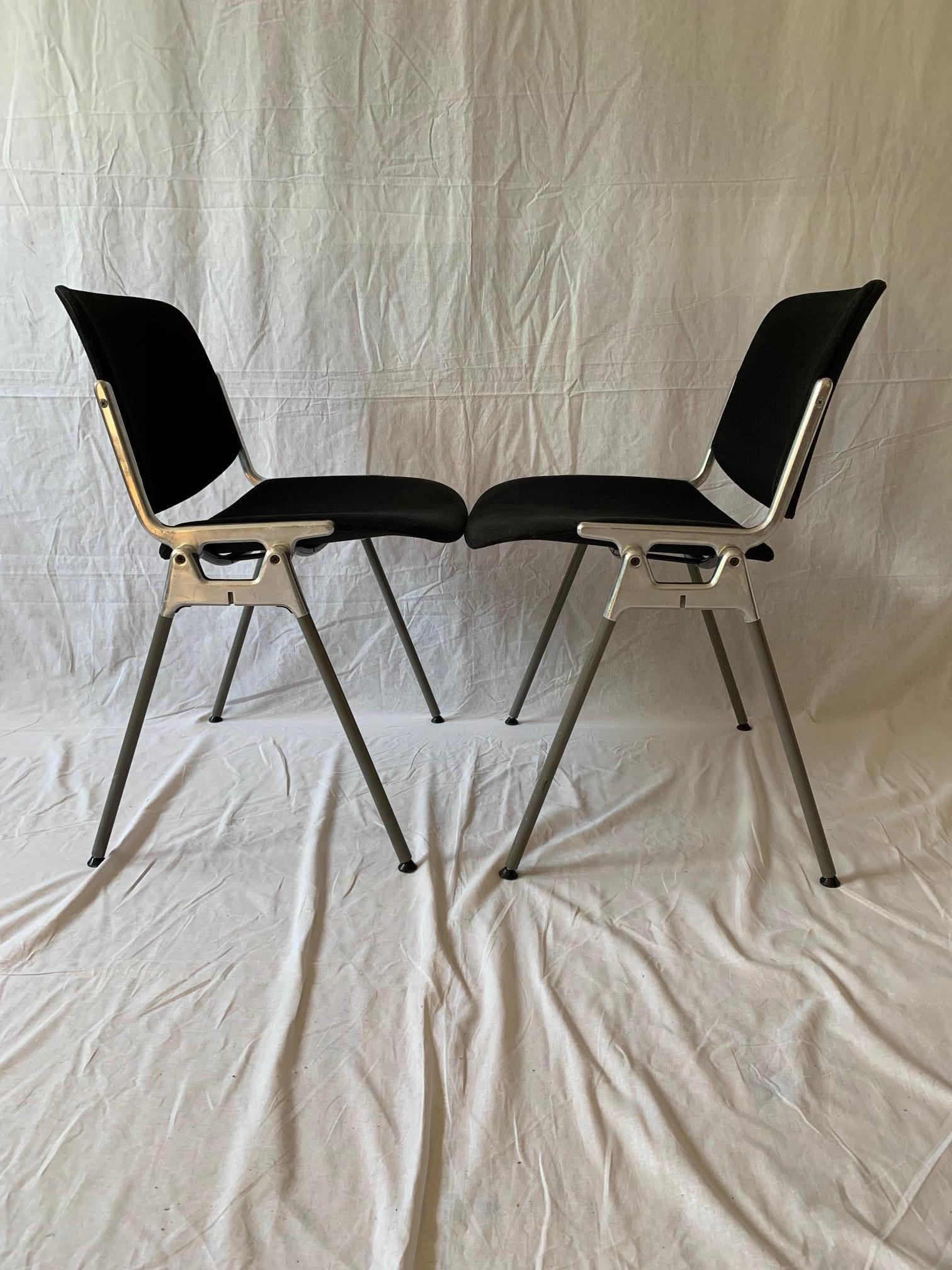 Aluminum A set of four Castelli DSC 106 chairs, designed by Giancarlo Piretti, Italy, 199 For Sale