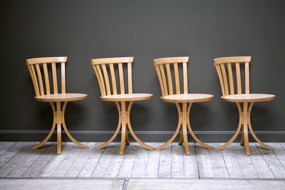 Suédois Un ensemble de quatre chaises d'Edsbyverken, années 1960 en vente