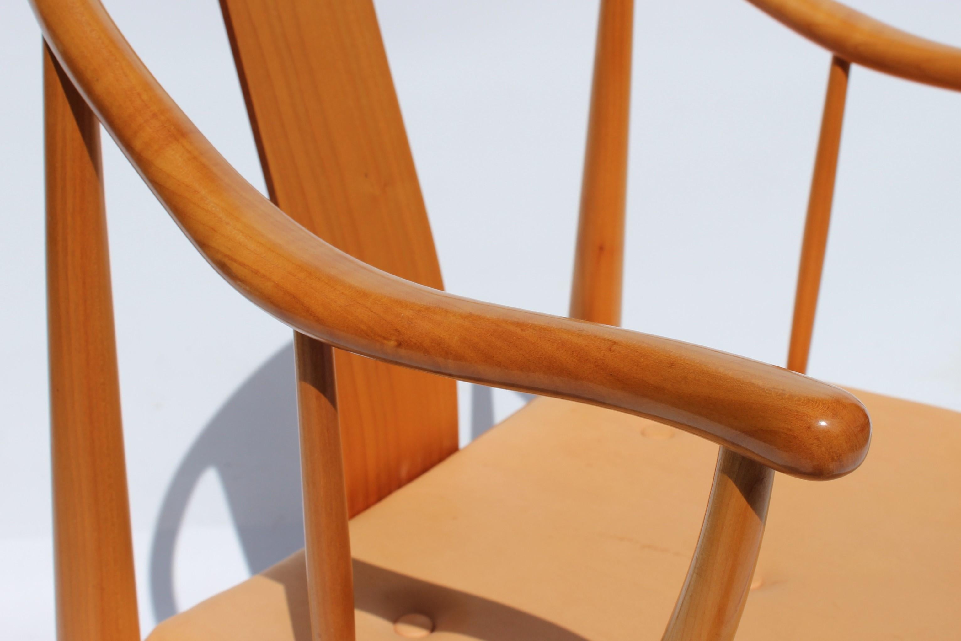 Leather Set of Four China Chairs, Model 4283, by Hans J. Wegner and Fritz Hansen