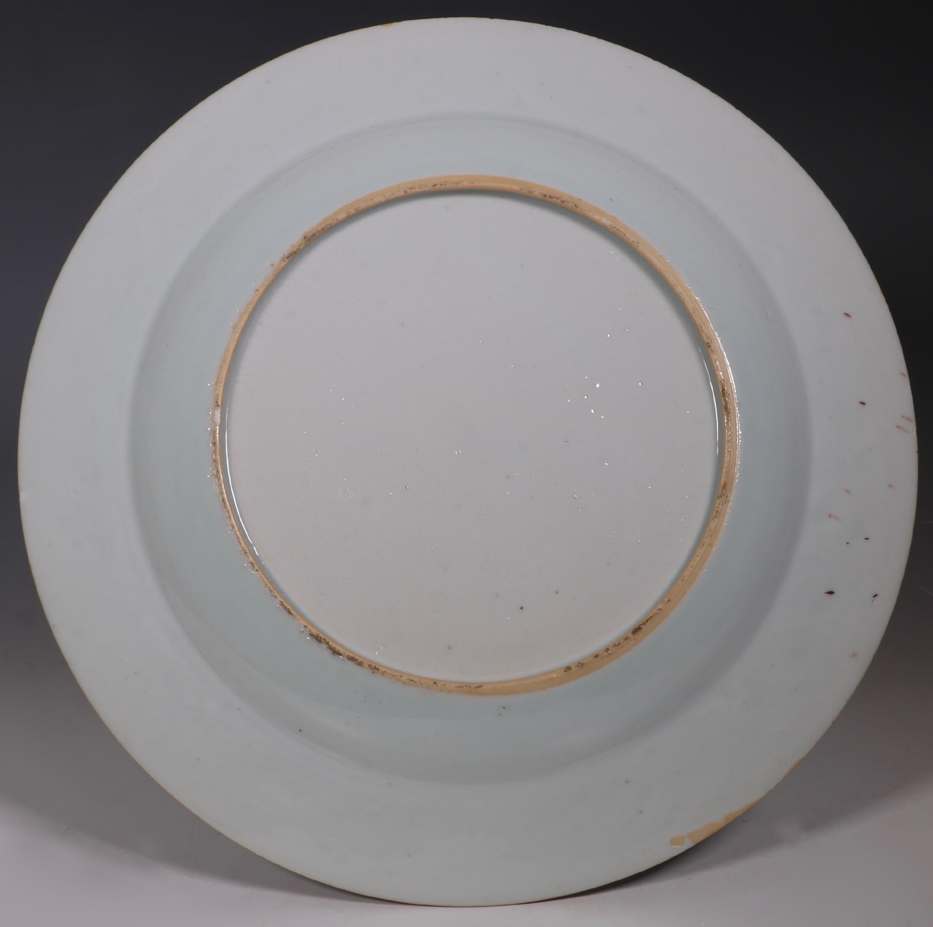 Set of Four Chinese Export Porcelain Imari Plates Qianlong circa 1740-1750 For Sale 5