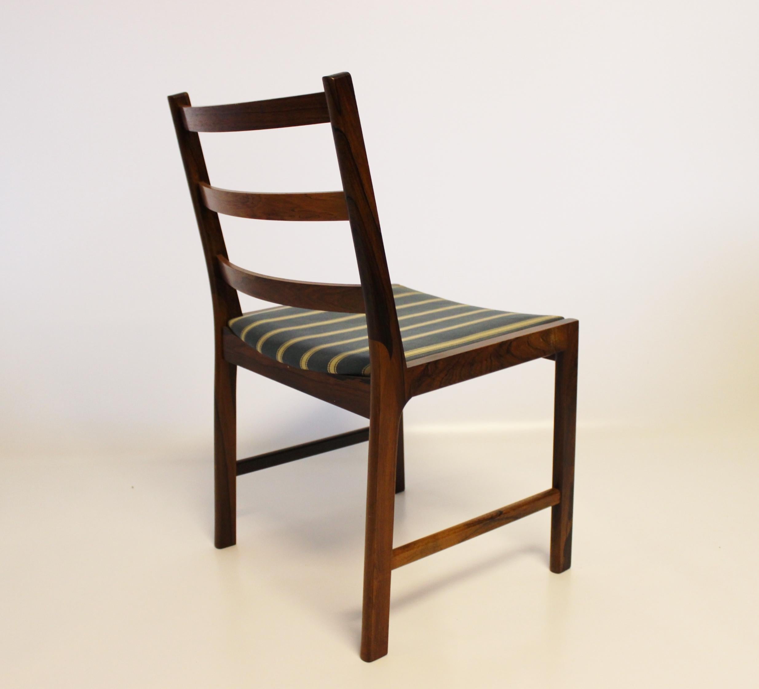 Set aus vier Esszimmerstühlen aus Palisanderholz, dänisches Design, 1960er Jahre (Dänisch) im Angebot