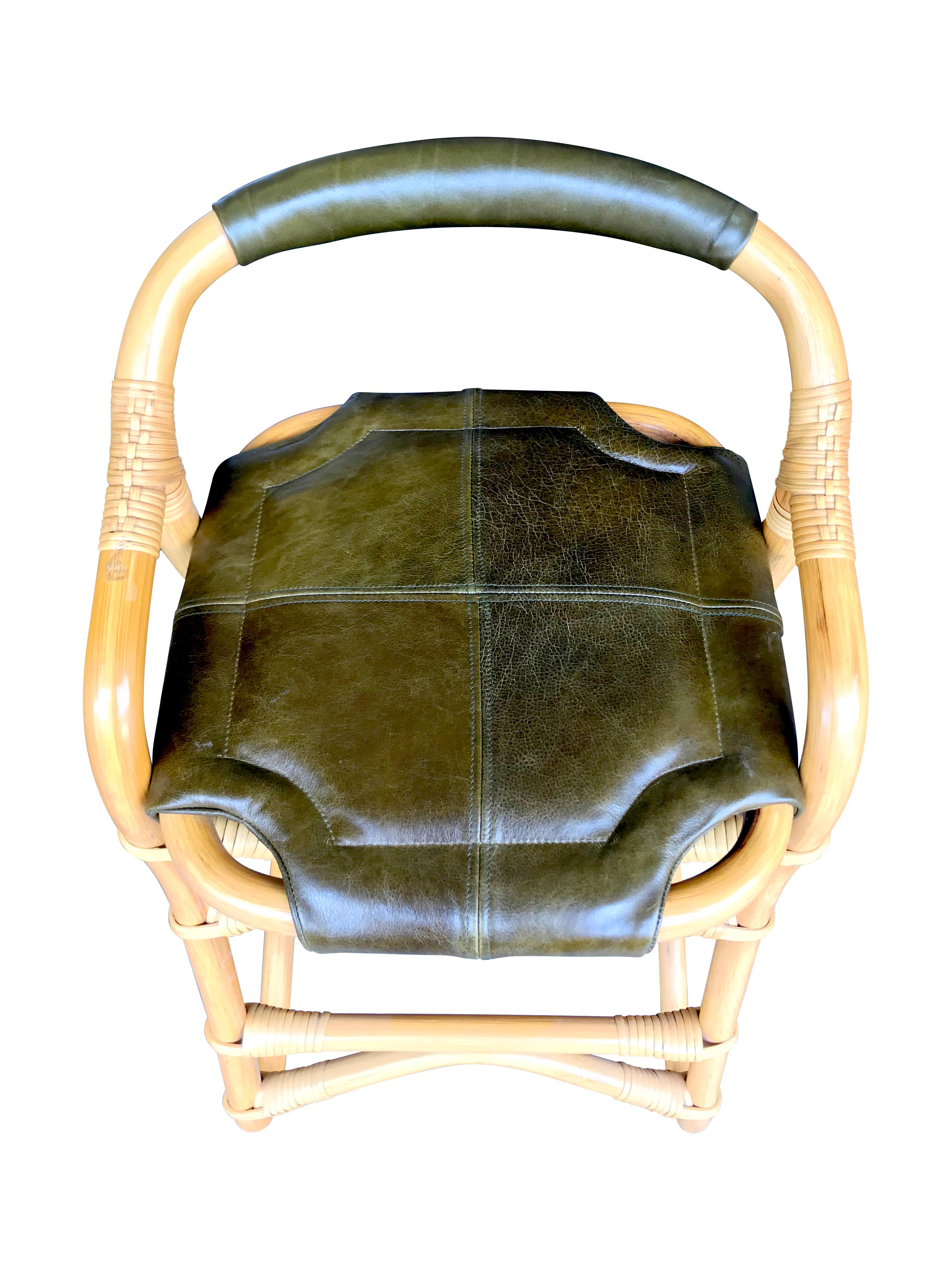 Set of Four French Riviera Bamboo Bar Stools with Olive Green Leather Seats In Good Condition In London, GB