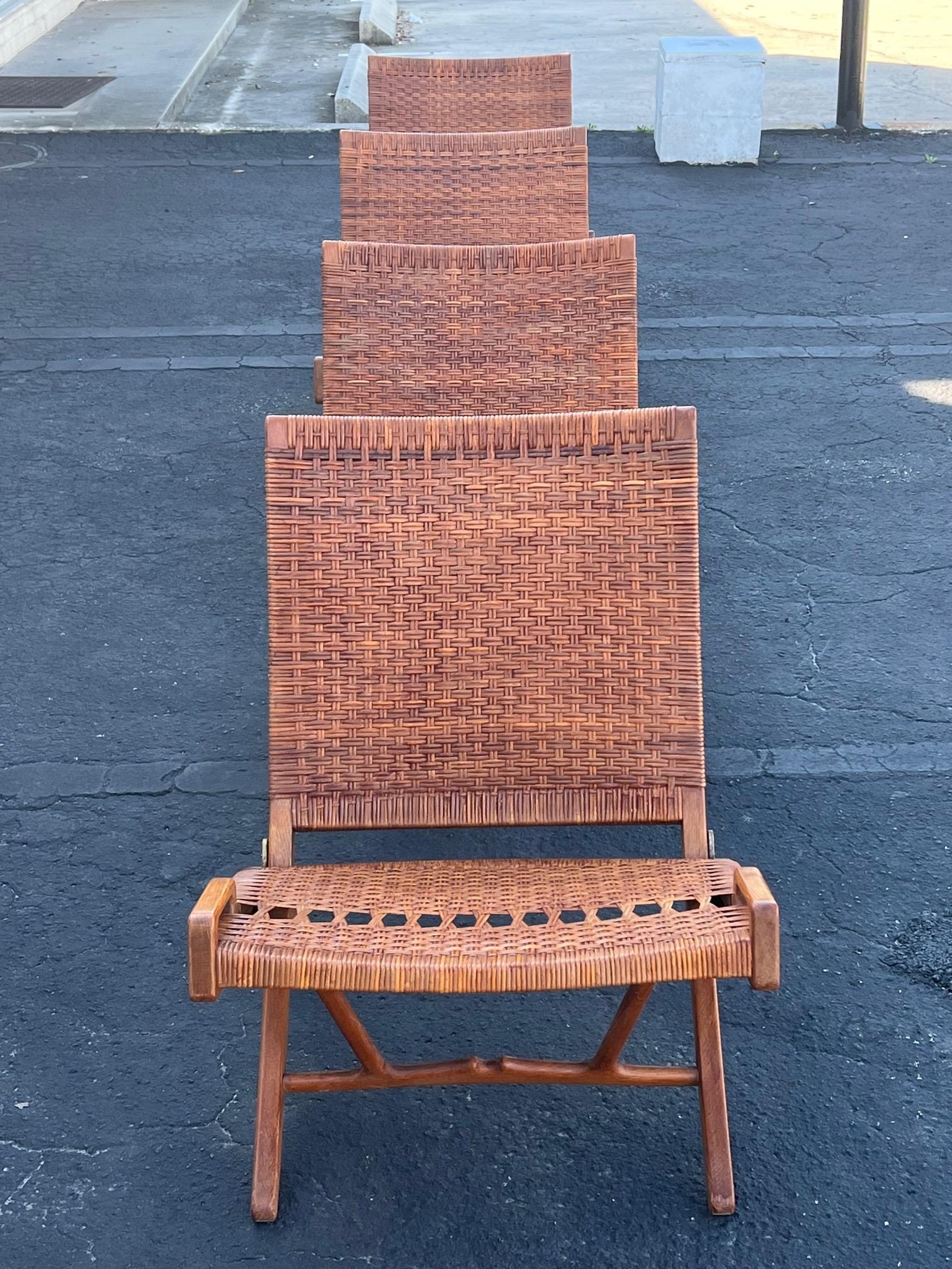 A Set Of Four Hans Wegner Folding Chairs For Sale 12