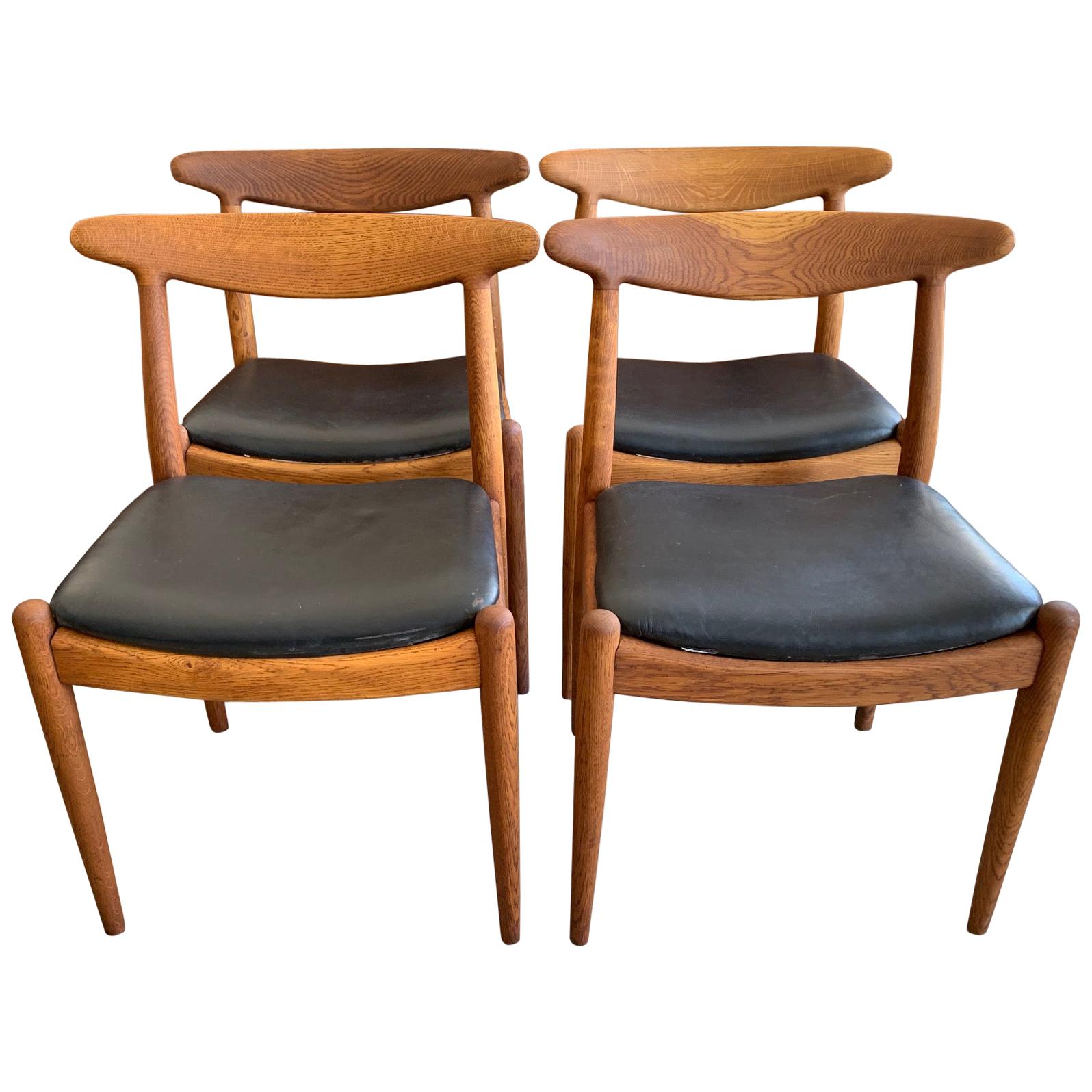 Set of Four Hans Wegner Dining  Chairs for Carl Madsen in Oak