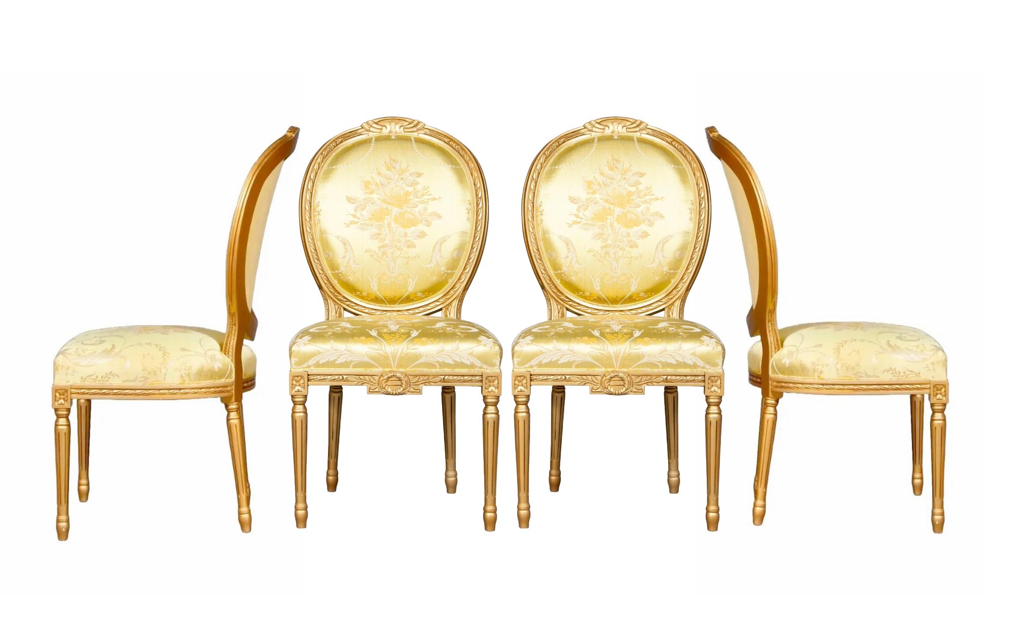 Hand-Carved A Set of Four Italian Painted Gilt Wood Frame Louis XVI Style Dining Chairs For Sale